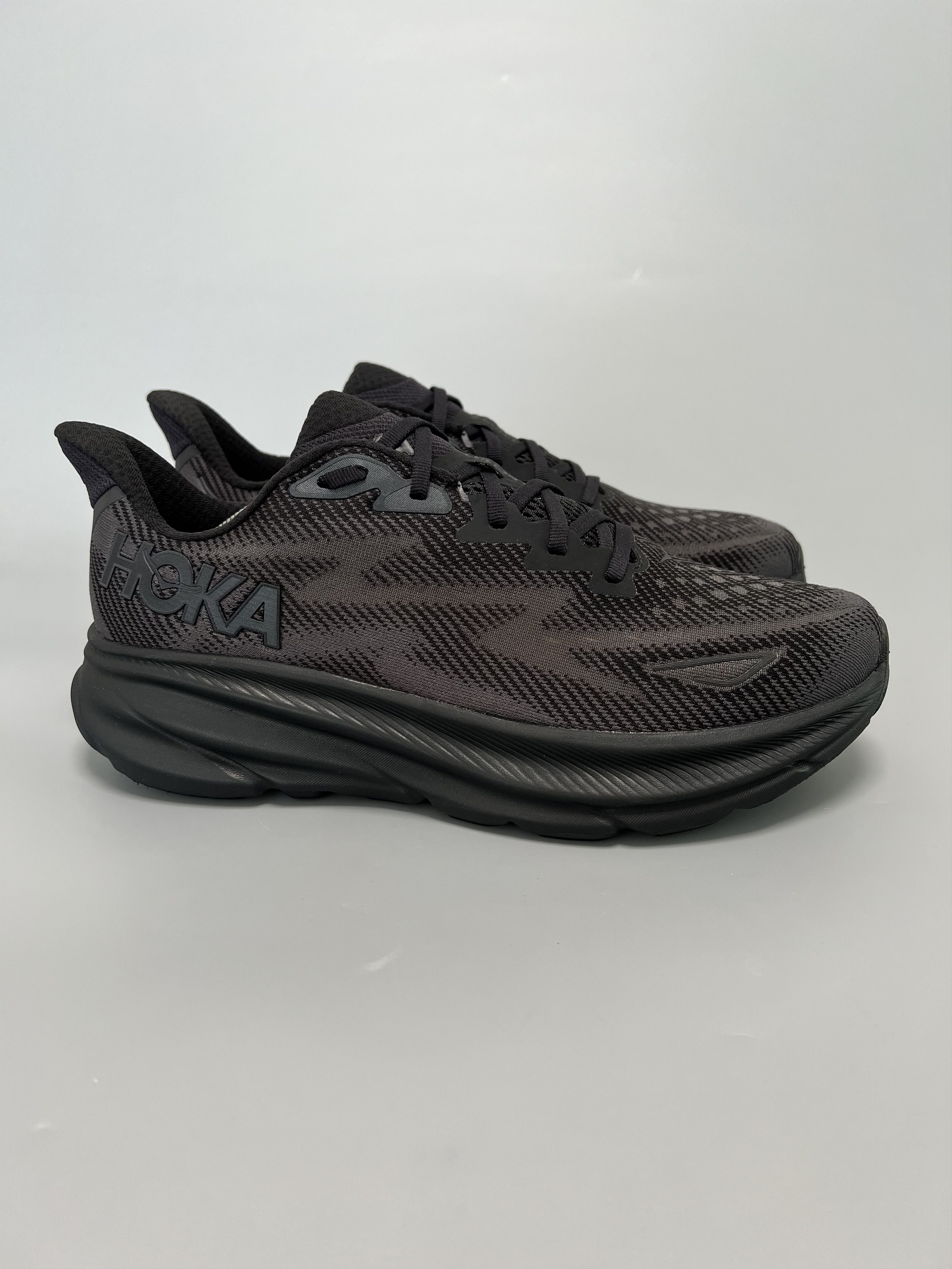 Hoka 10.5D Hoka One One Clifton 9 Men's Running Shoes Walking Gym Size US 10.5 / EU 43-44 - 1 Thumbnail