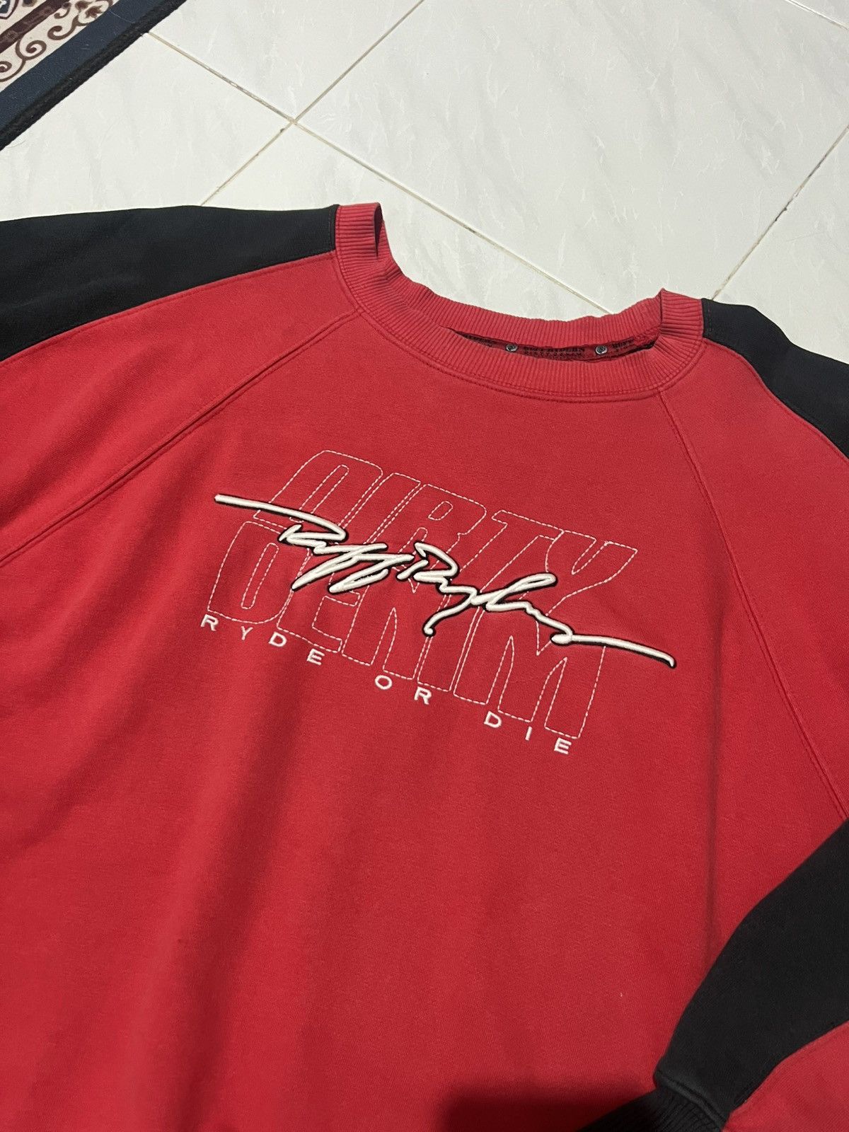 Ruff Ryders Vintage Crewneck Ruff Ryders Red y2k Size US XL / EU 56 / 4 - 5 Thumbnail