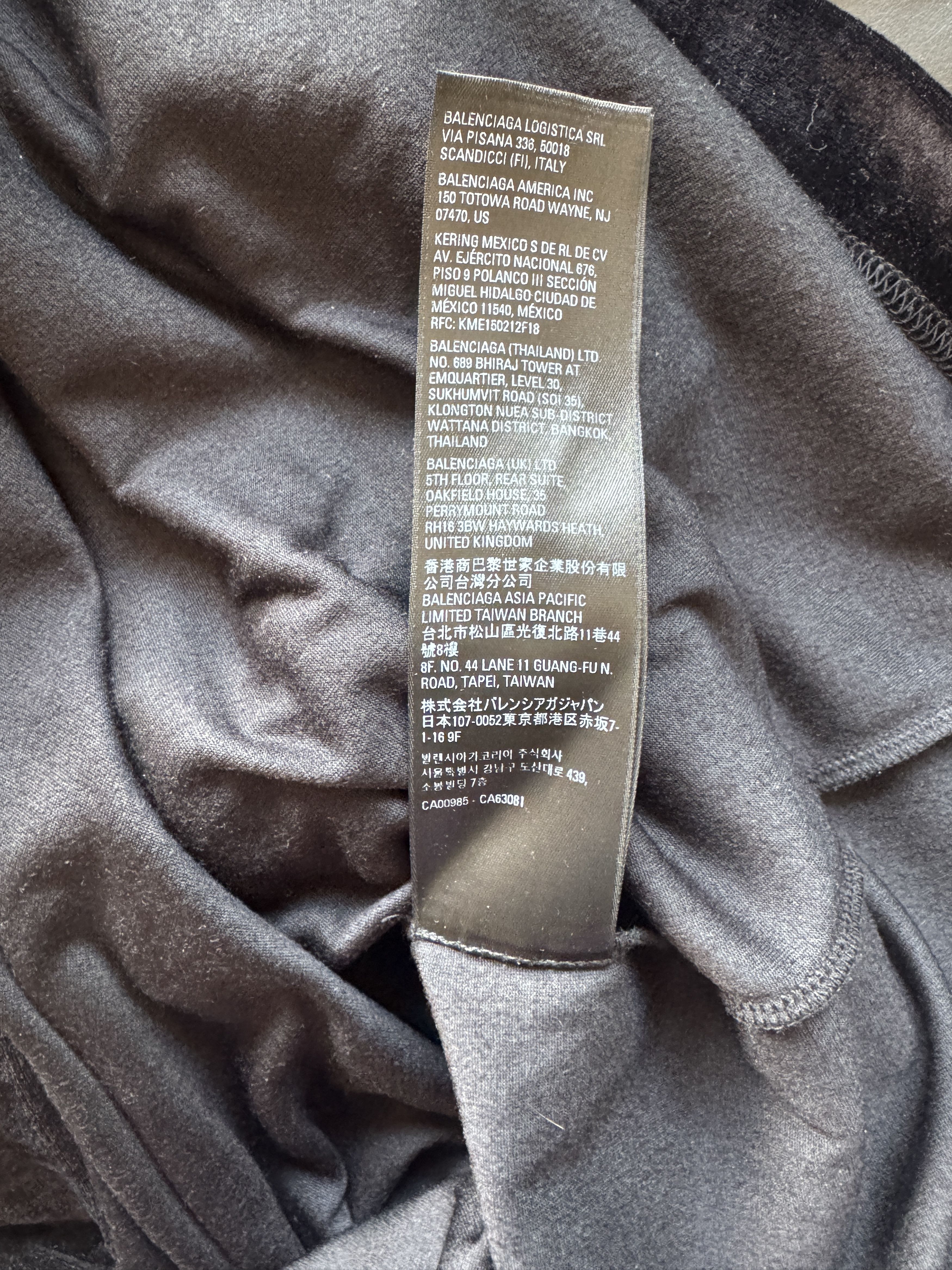 Balenciaga Velvet Oversized Hoodie Black Size US M / EU 48-50 / 2 - 16 Thumbnail