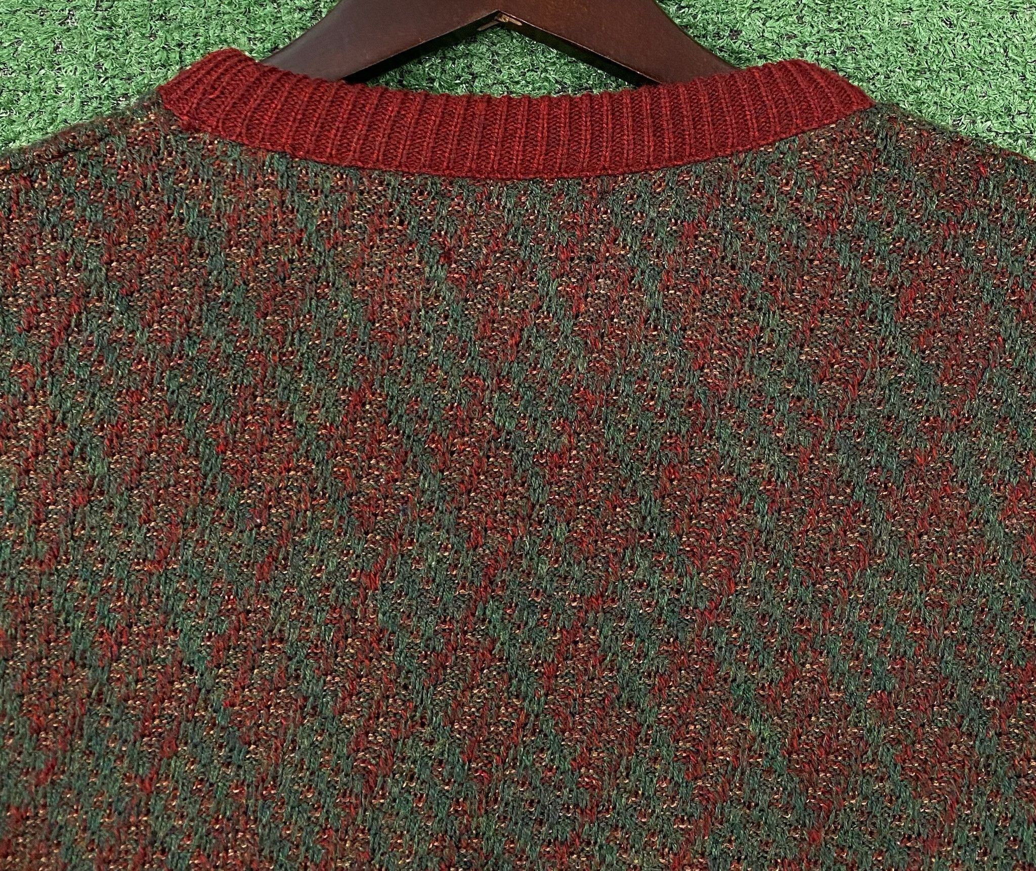 Jantzen 90’s Jantzen Maroon & Green Patterned Knit Sweater Large Size US L / EU 52-54 / 3 - 5 Thumbnail
