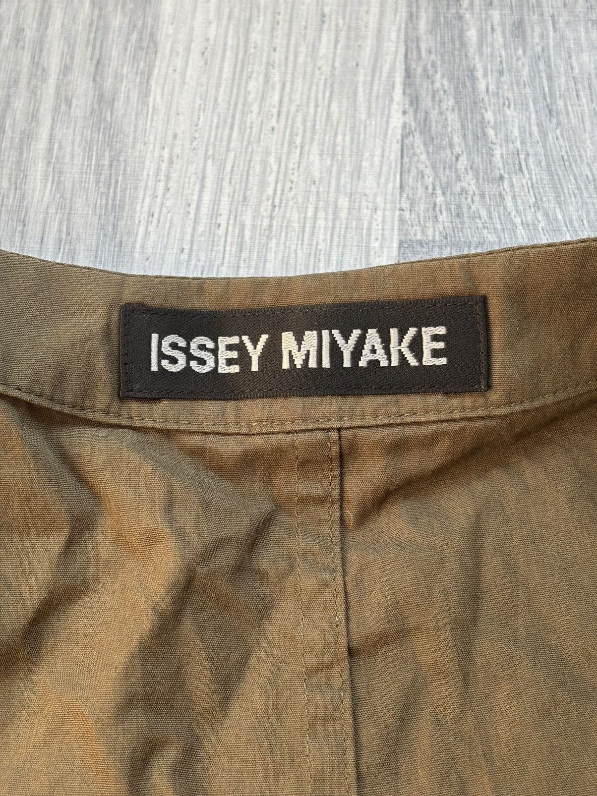 Issey Miyake Issey Miyake Men SS04 Round Collar Sleeveless Gilet Vest Size US M / EU 48-50 / 2 - 4 Thumbnail