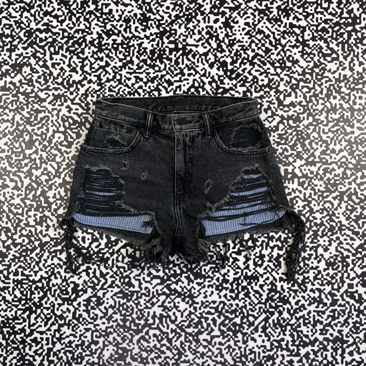 image of Vintage Y2K Alexander Wang Distressed Denim Shorts Luxury in Black/Gray, Women's (Size 24)