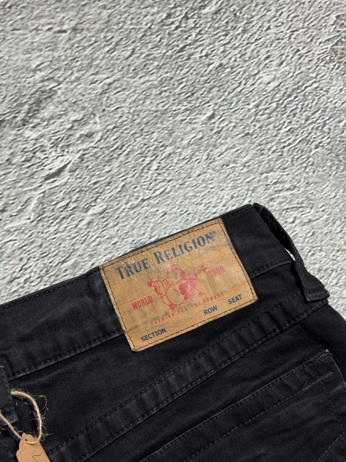 True Religion True Religion black jeans white thick stitching Y2K Rocco Size US 34 / EU 50 - 3 Thumbnail