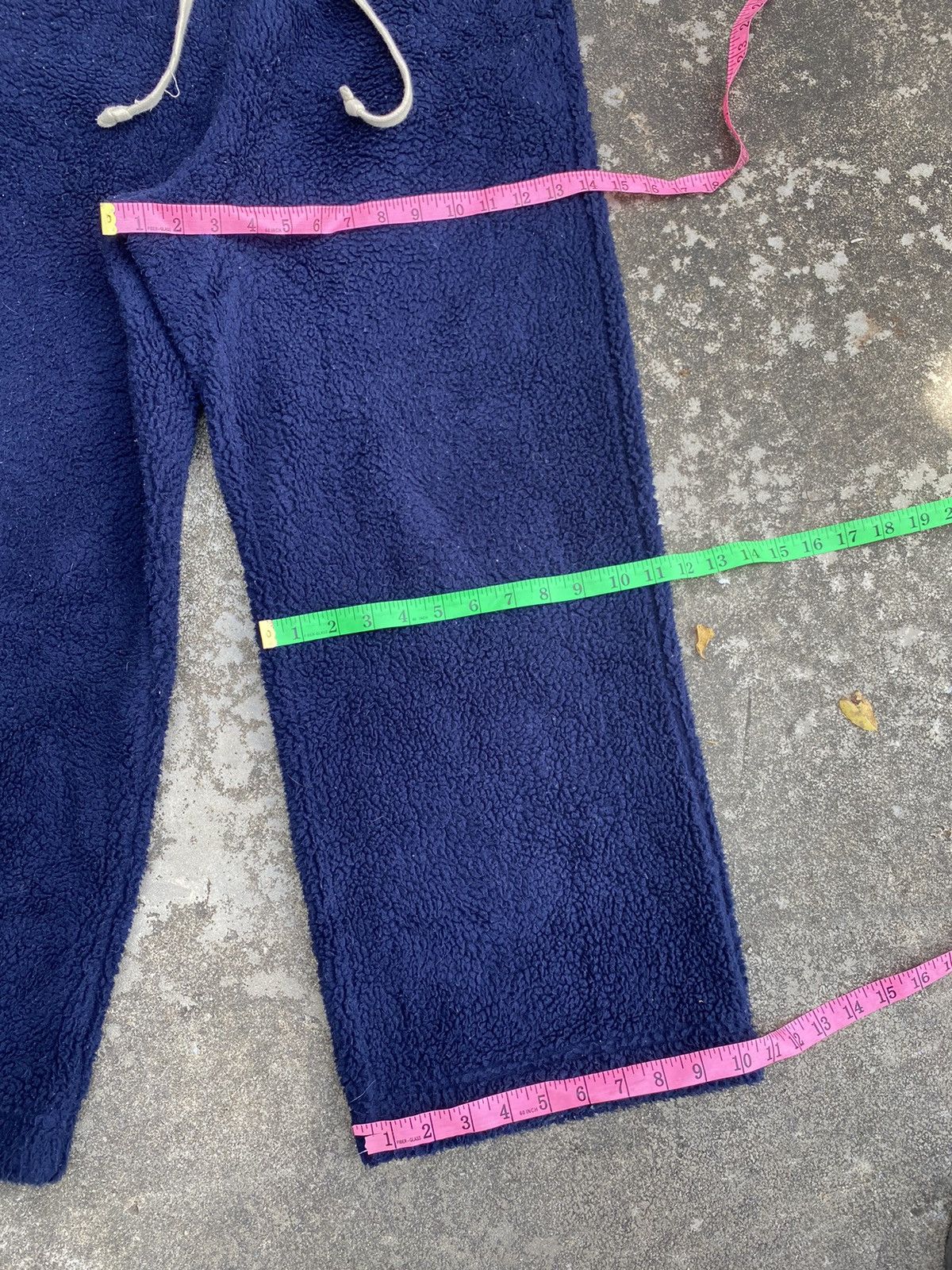 Uniqlo 🔥 Baggy Style 🔥 Uniqlo x J.W Anderson Sherpa Pants Size US 33 - 11 Thumbnail