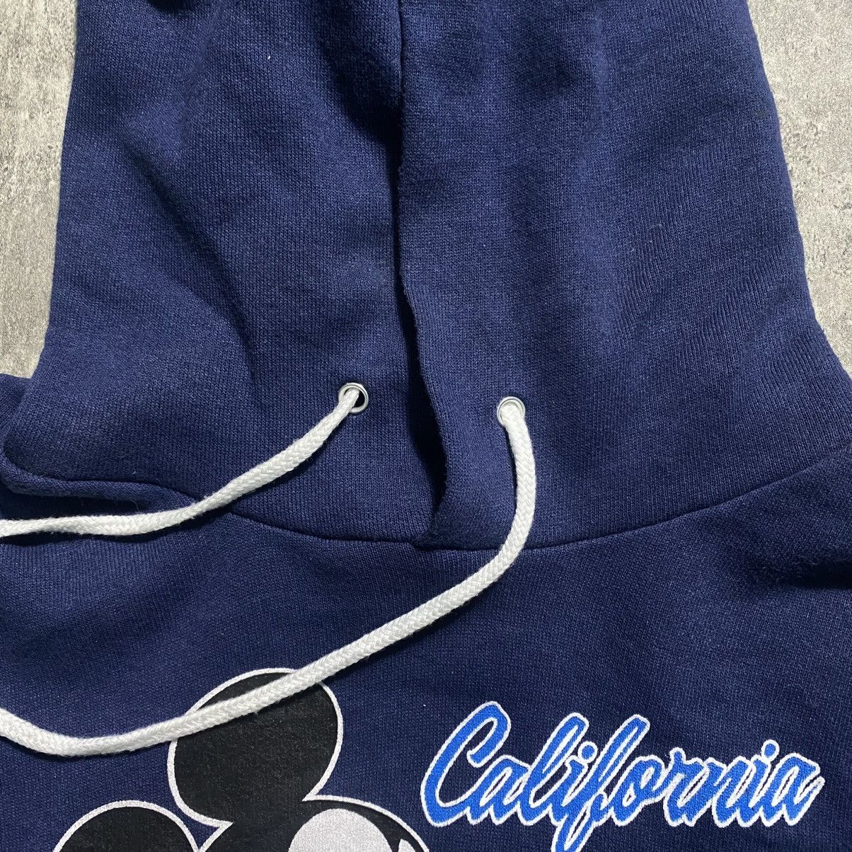 Vintage Vintage 80's Mickey Mouse Hoodie Size US M / EU 48-50 / 2 - 7 Thumbnail