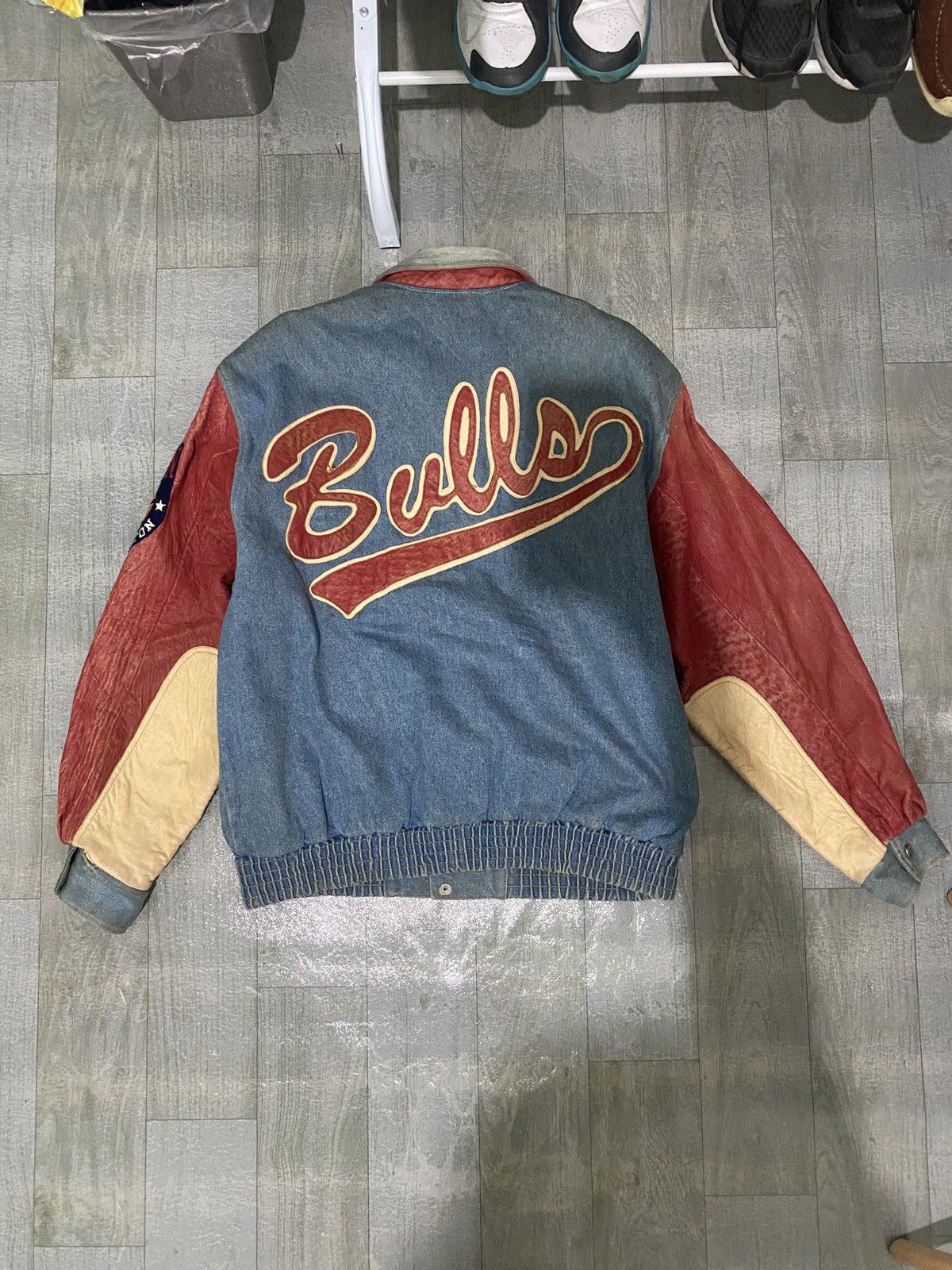 Jeff Hamilton Vintage jacket jeff hamilton chicago bulls 80s Size US L / EU 52-54 / 3 - 2 Thumbnail