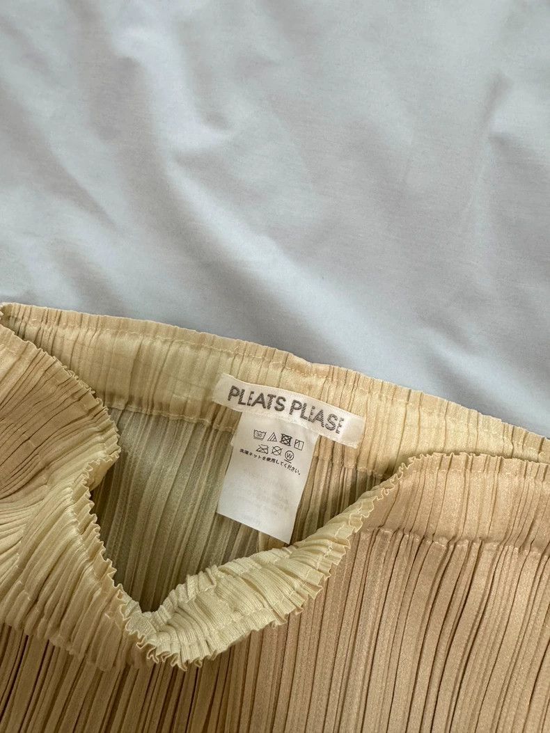 Issey Miyake Issey Miyake size:3 Champagne-colored pleated trousers Size 31" - 4 Thumbnail