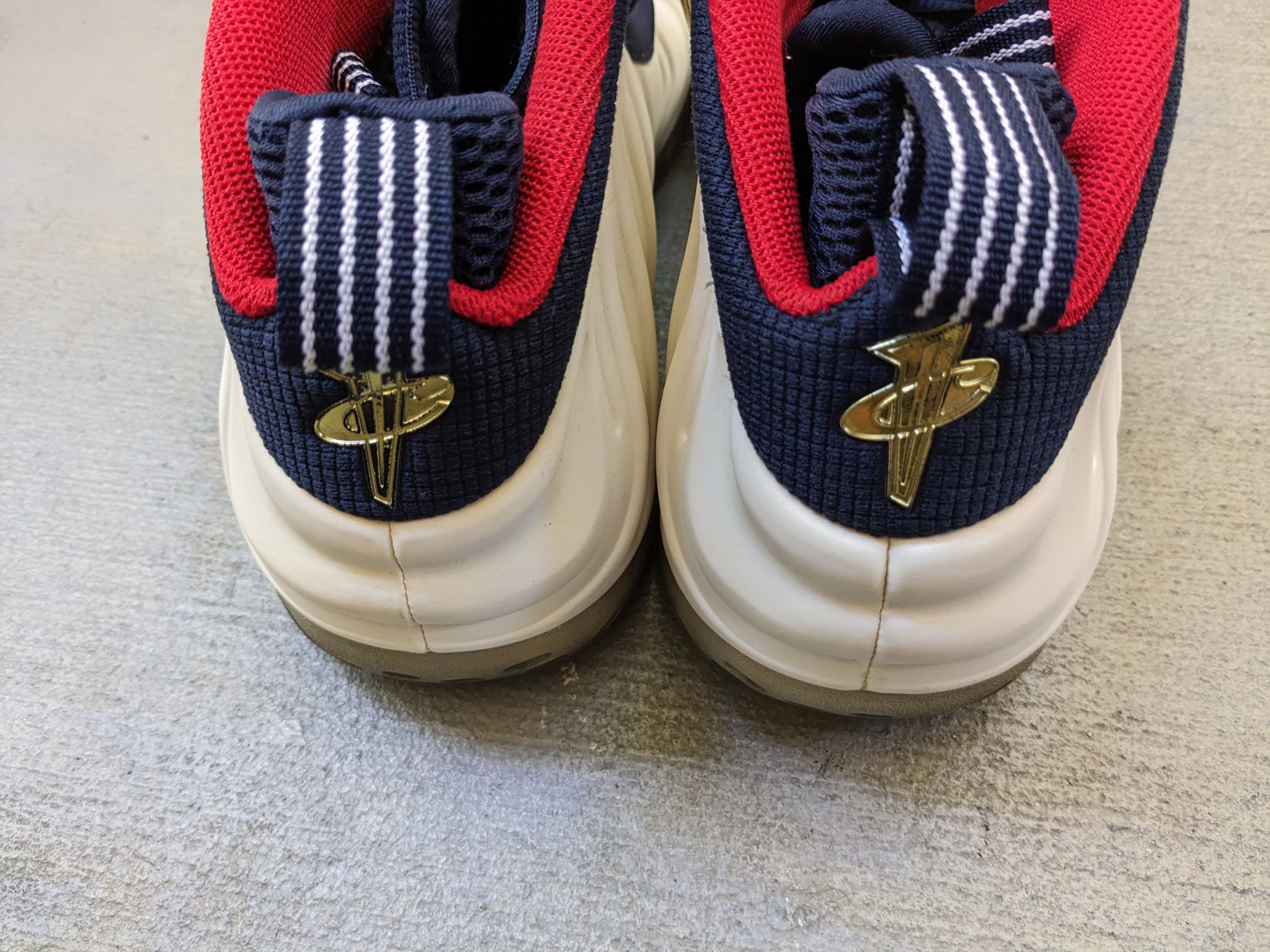 Nike Air Foamposite One Olympic PRM 2016 8.5 575420-400 Size US 8.5 / EU 41-42 - 14 Thumbnail