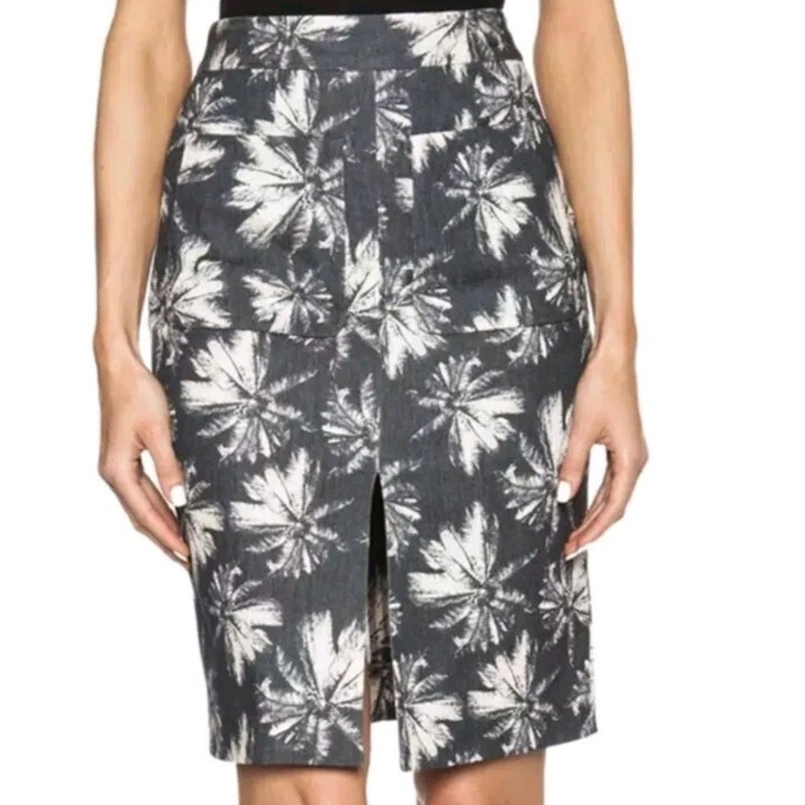 L'AGENCE Palm Print Pockets Denim Straight Size 2 A000131