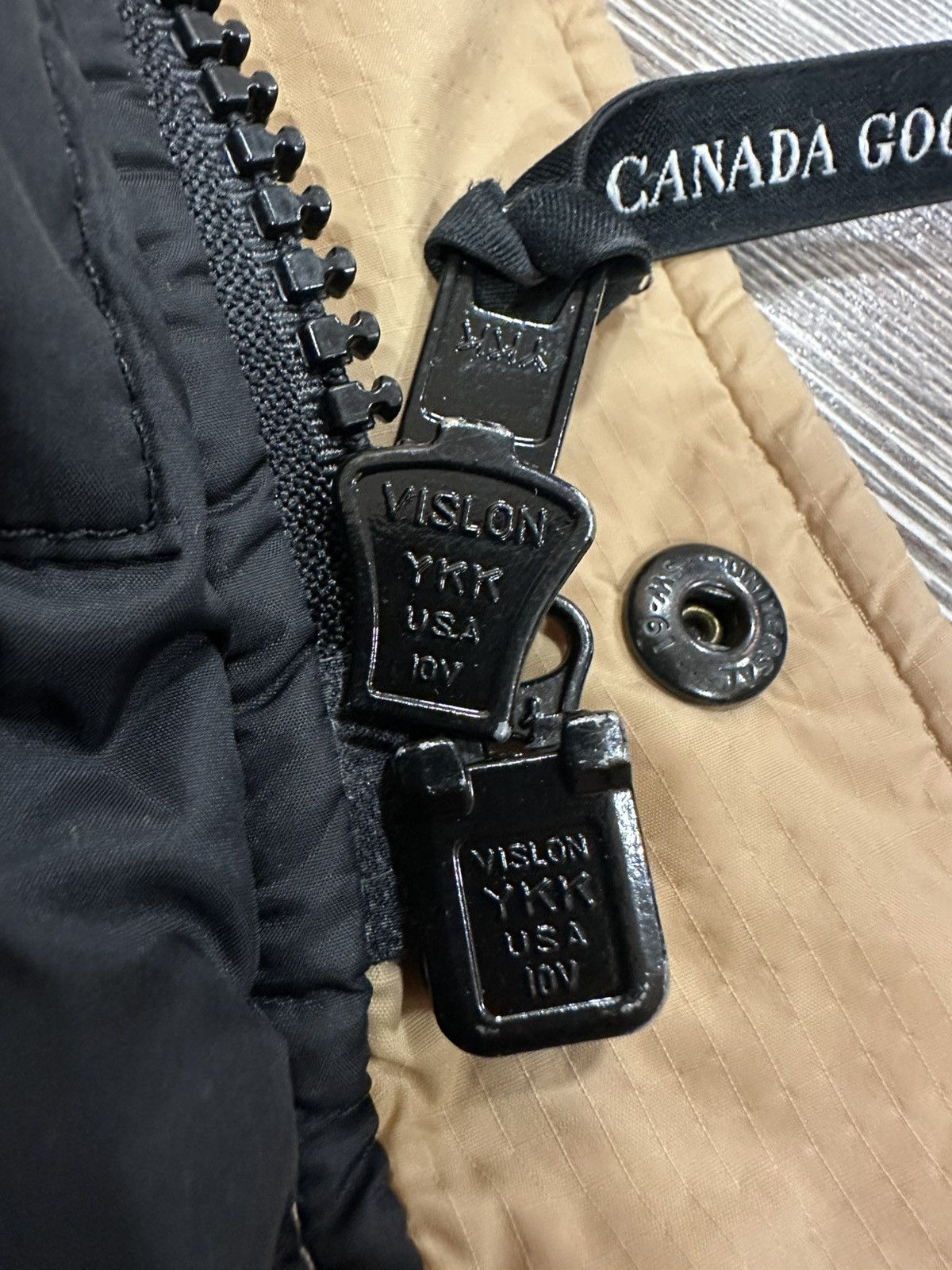 Canada Goose Canada goose mens manitoba parka size M Size US M / EU 48-50 / 2 - 8 Thumbnail