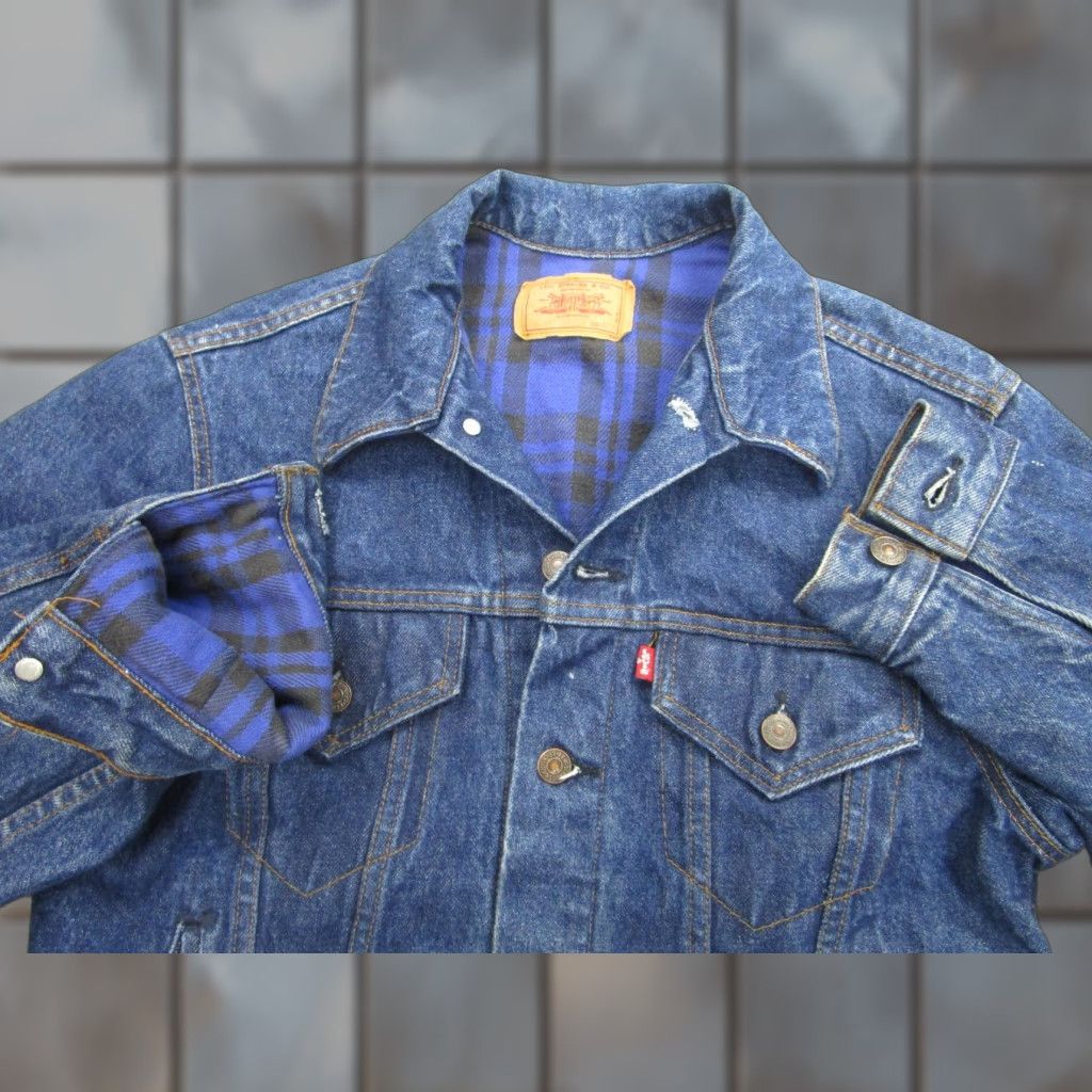 Levi's VINTAGE Levi's Denim Jacket Mens Medium Blue Flannel Lined Trucker 90s USA Size US M / EU 48-50 / 2 - 1 Thumbnail