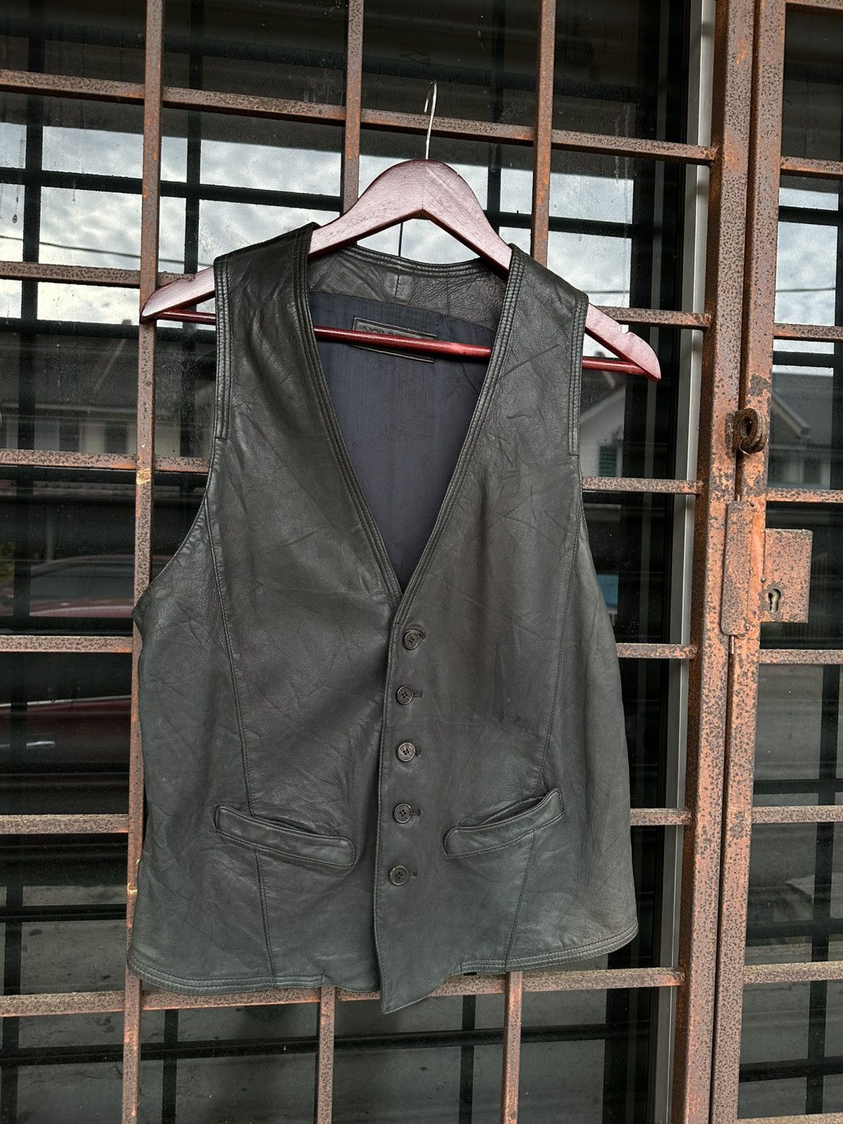 Neil Barrett Neil Barrett Leather Vests Size US M / EU 48-50 / 2 - 8 Thumbnail