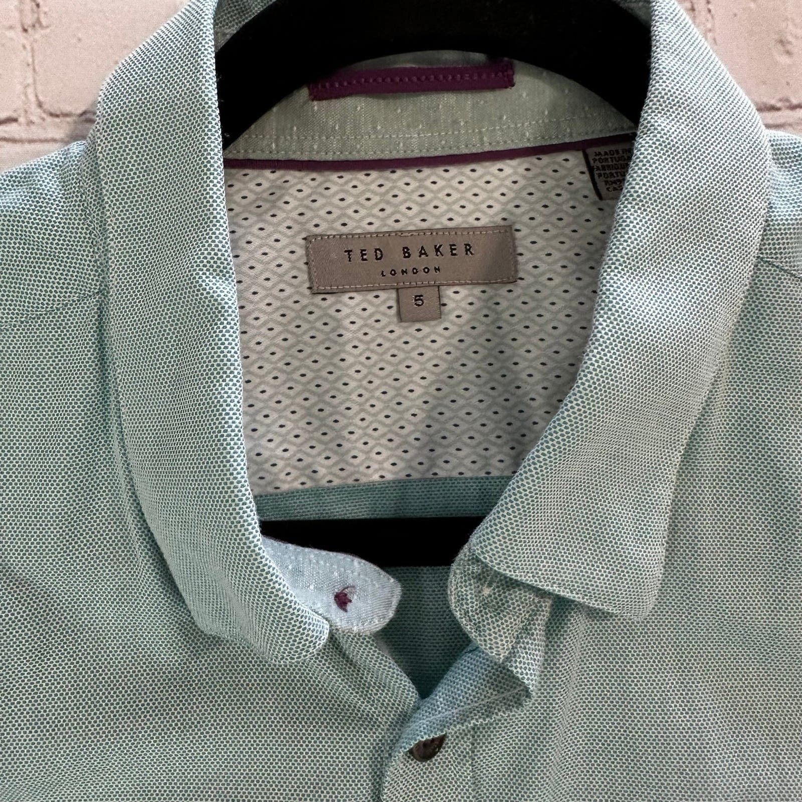 Ted Baker Mens ted baker, short sleeve button down size 5 Size US L / EU 52-54 / 3 - 7 Thumbnail