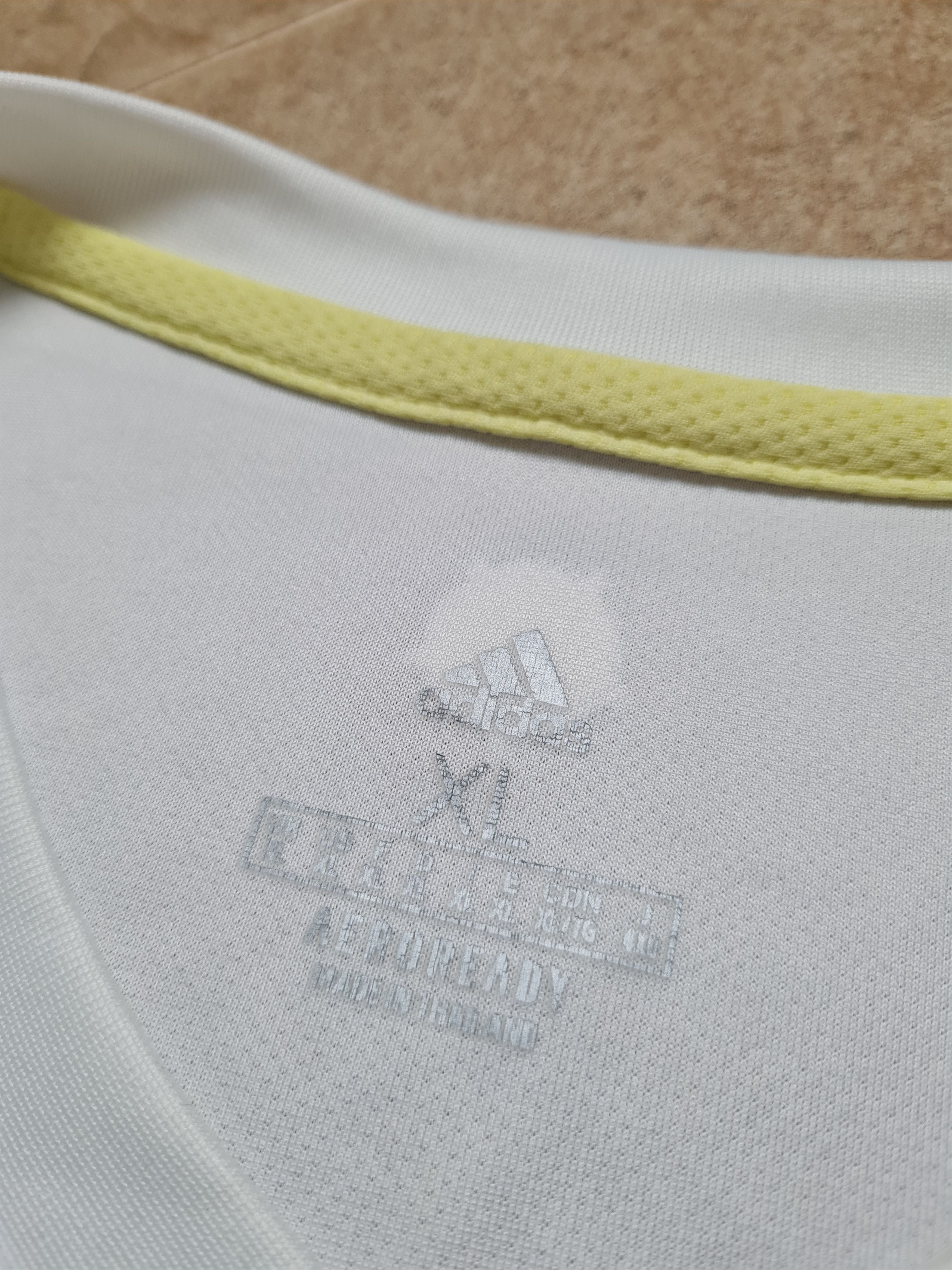Adidas Jersey Leeds United Home Soccer shirt 2021/2022 Adidas Sz XL Size US XL / EU 56 / 4 - 8 Thumbnail