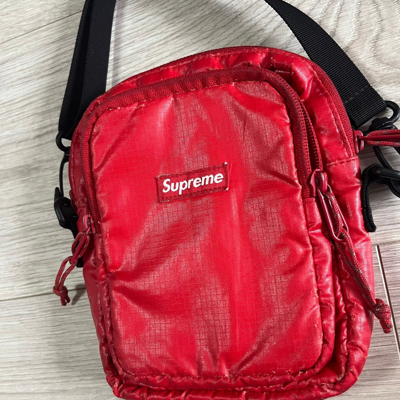 Supreme Supreme SS17 Red Shoulder Bag Size ONE SIZE - 2 Thumbnail