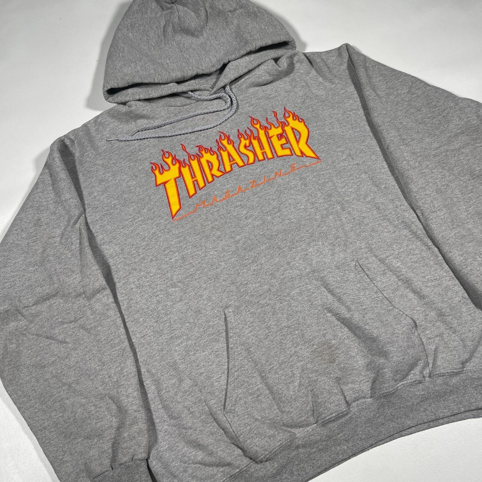 Thrasher Thrasher Flame Logo Hoodie Sweater Pullover Gray Size Medium Size US M / EU 48-50 / 2 - 4 Thumbnail