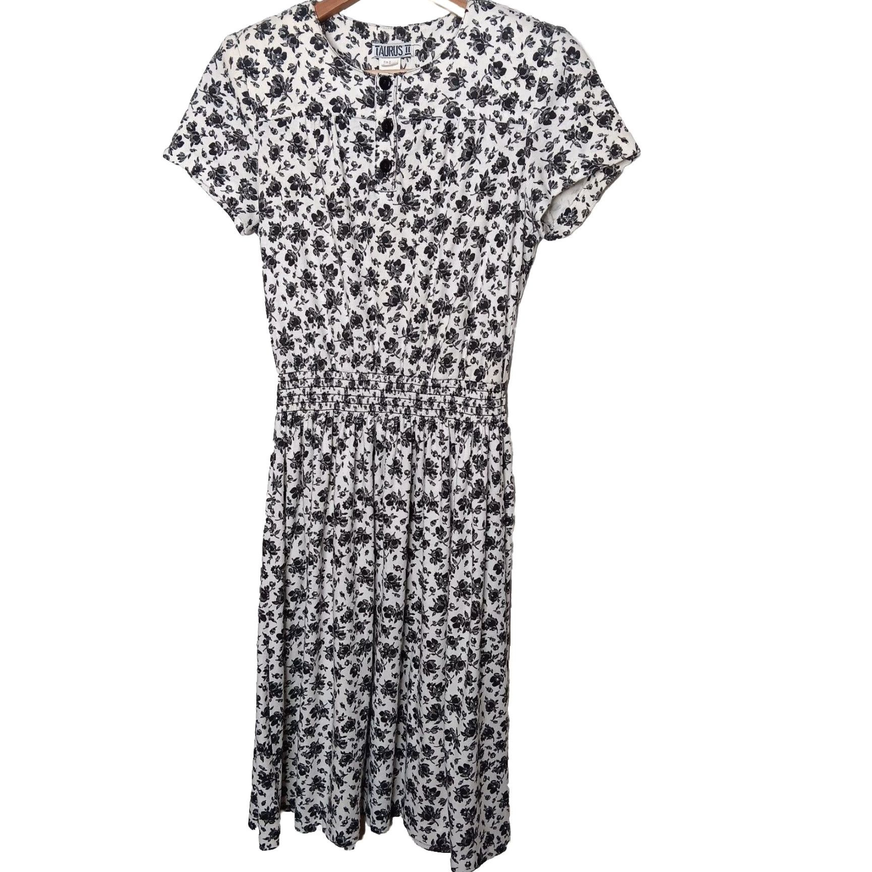 Vintage VINTAGE Flowers Dress Shirt Dress Women 8 White Black Floral Knit ILGWU Cottagecore USA Spring Summer Fall Vintage Shirt Dress Womens Size M / US 6-8 / IT 42-44 - 2 Thumbnail