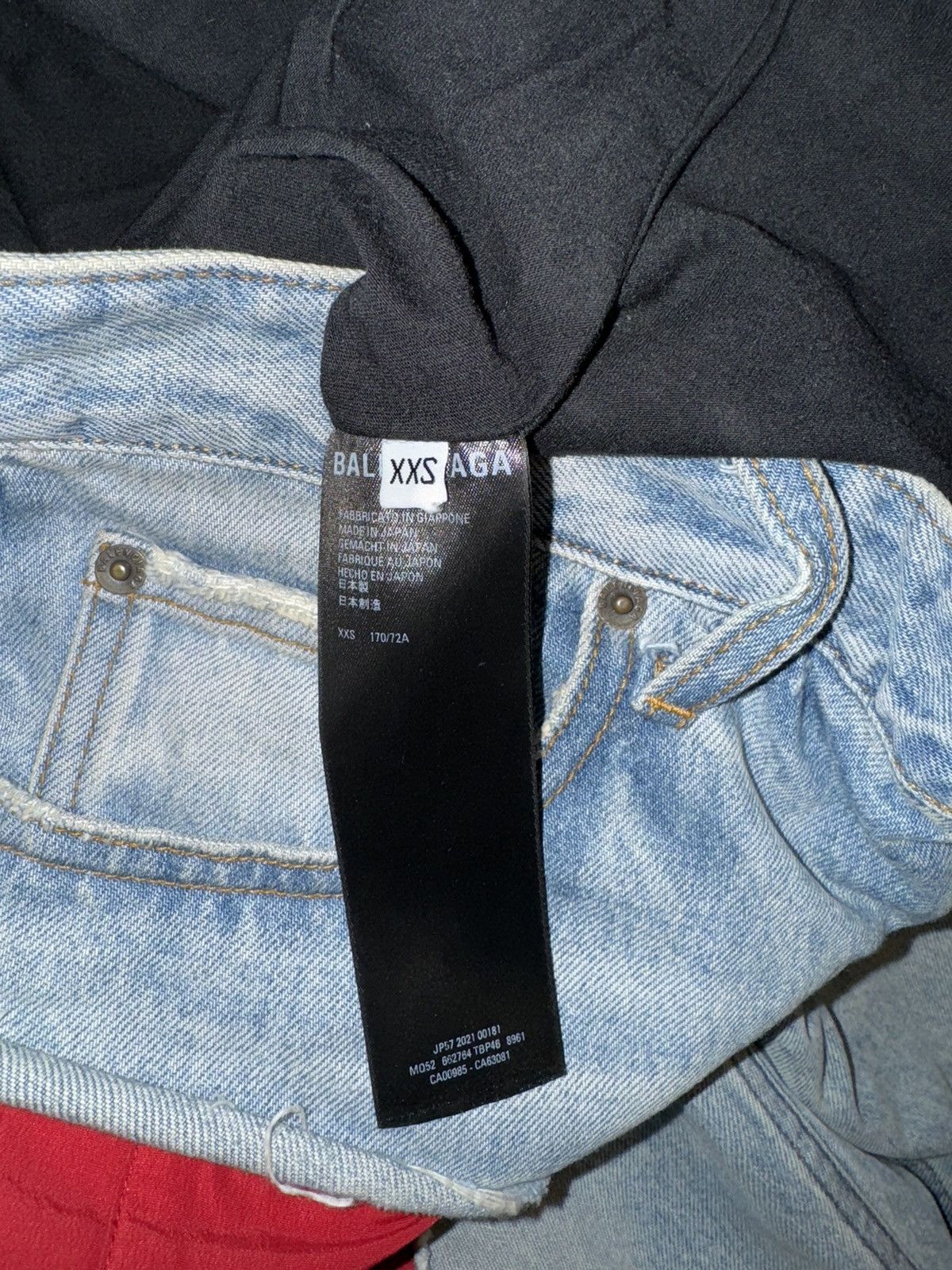 Balenciaga Balenciaga AW21 Slashed Jeans MEN 29-32 Size US 26 / EU 42 - 5 Thumbnail