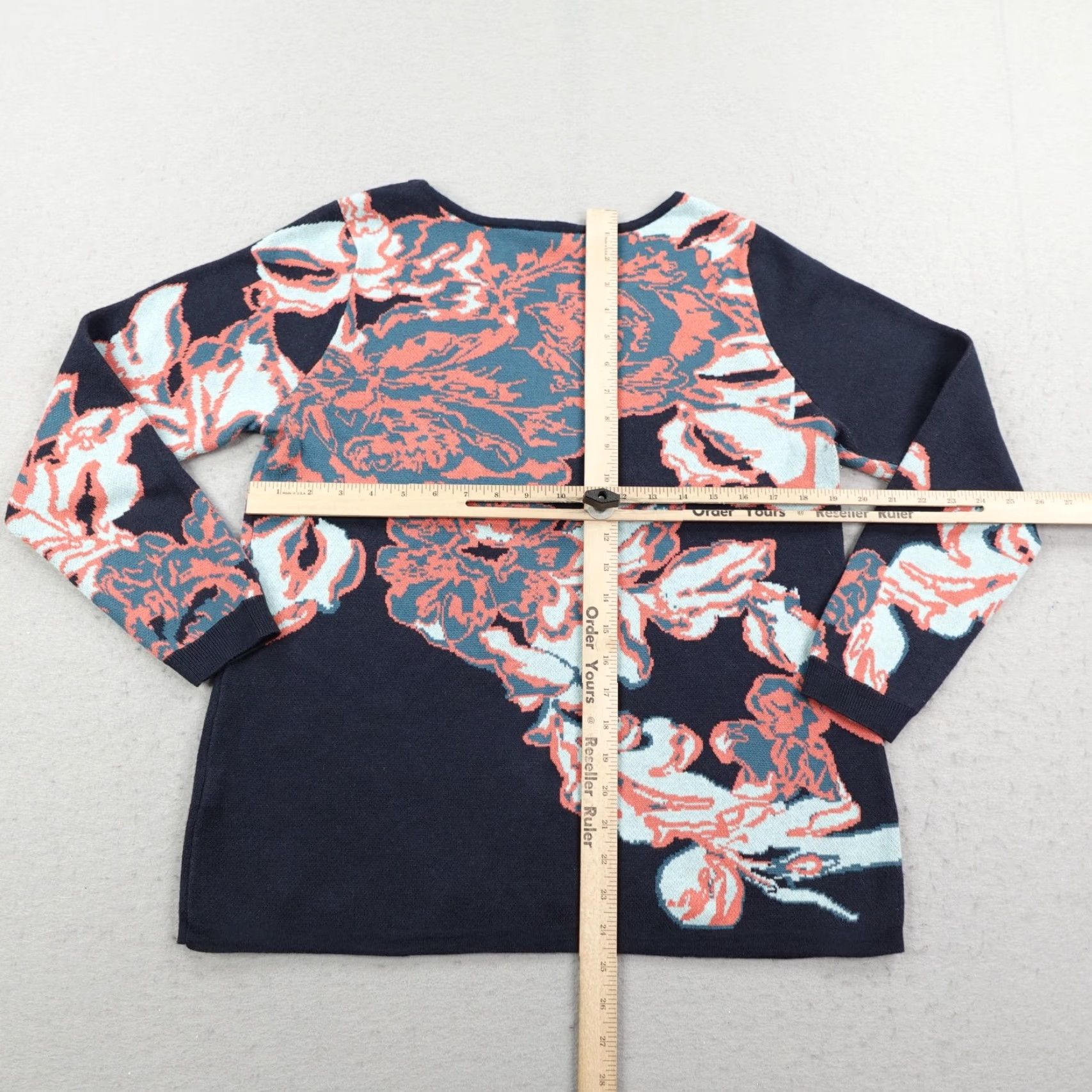 Soft Surroundings SOFT SURROUNDINGS Floral Sweater Pullover Womens Medium Navy Blue Lightweight Casual Size M / US 6-8 / IT 42-44 - 7 Thumbnail