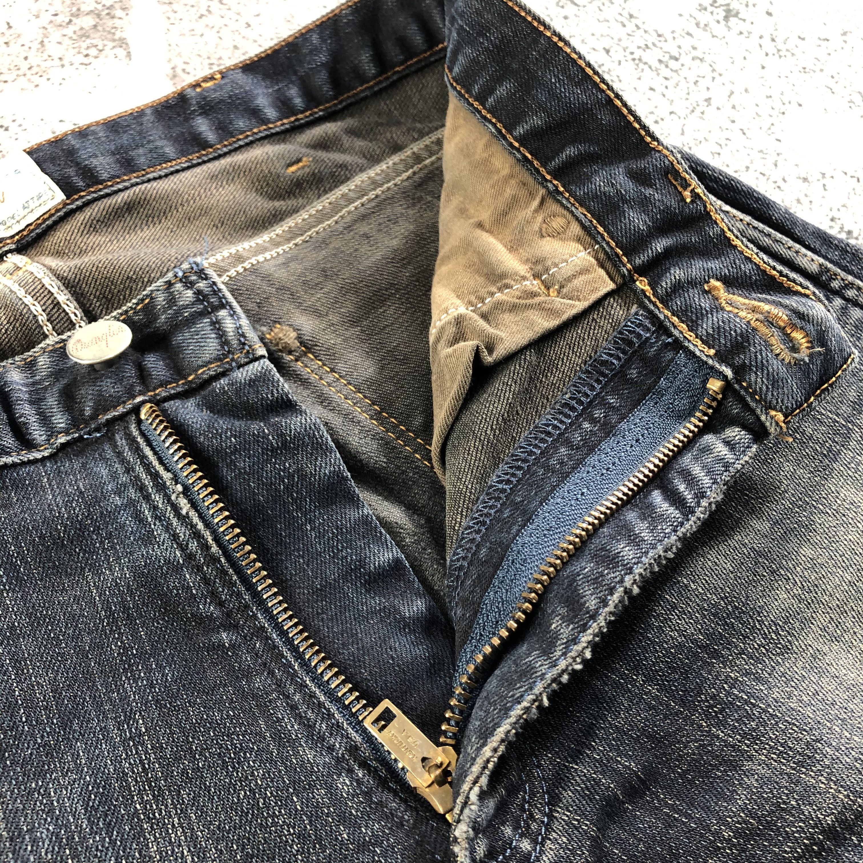 Vintage Vintage Wrangler Blue Bell Jeans Faded Denim KJ2239 Size US 30 / EU 46 - 8 Thumbnail