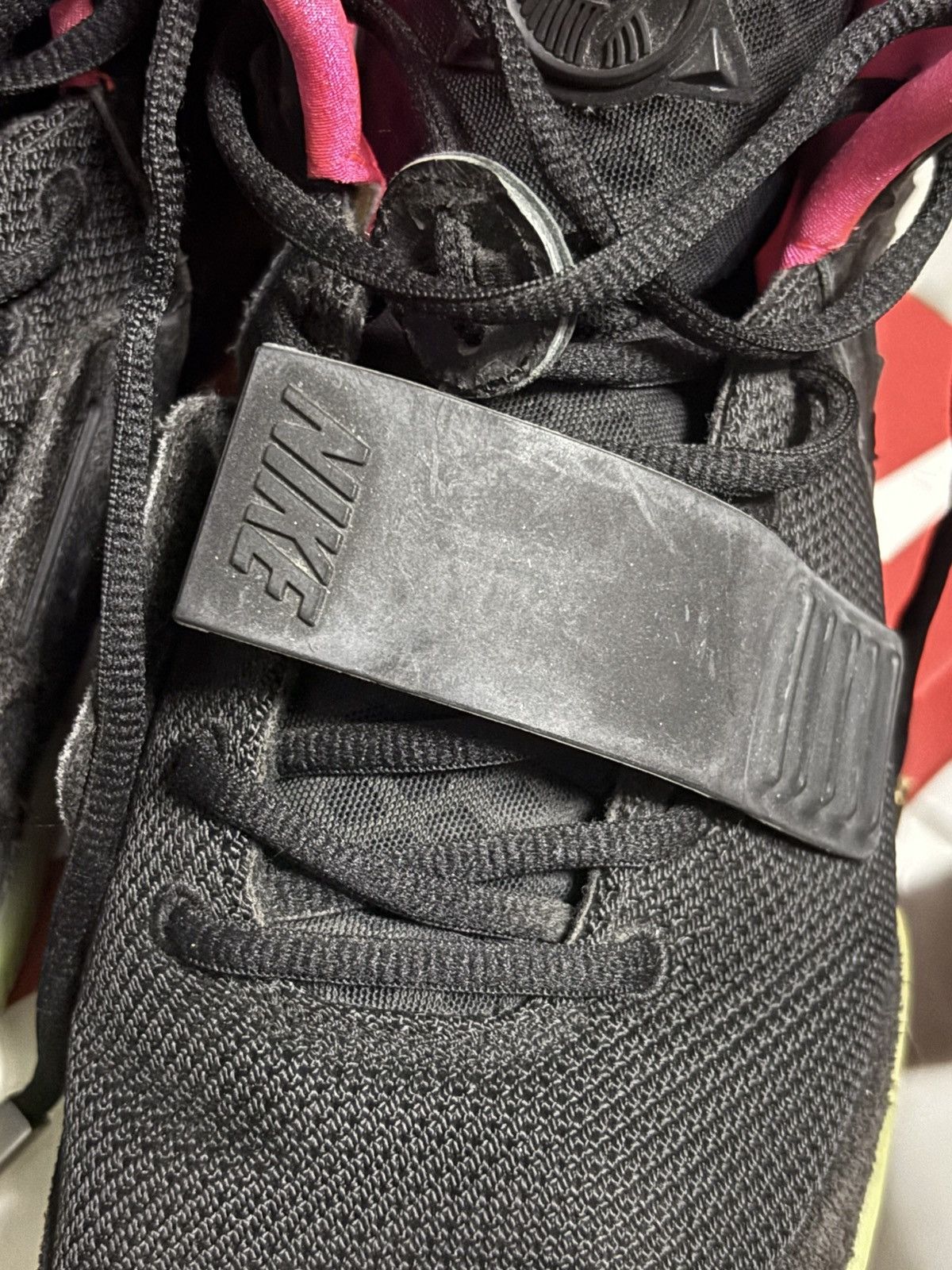 Nike Nike Solar Red Yeezy 2 Size US 11 / EU 44 - 10 Thumbnail