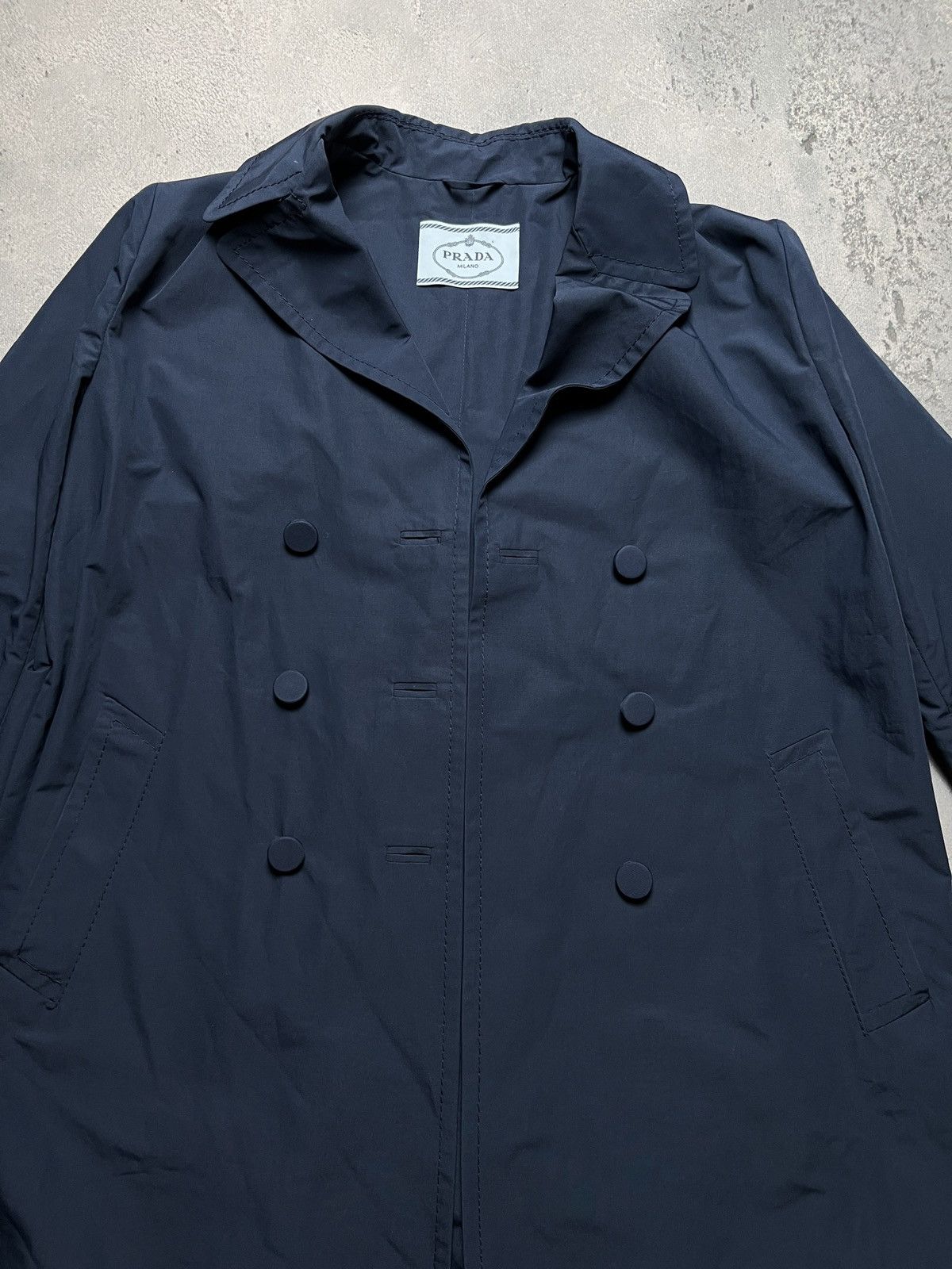 Prada Classic Prada Rain Trench Coat Double-Breasted Rare Blazer Size S / US 4 / IT 40 - 23 Thumbnail