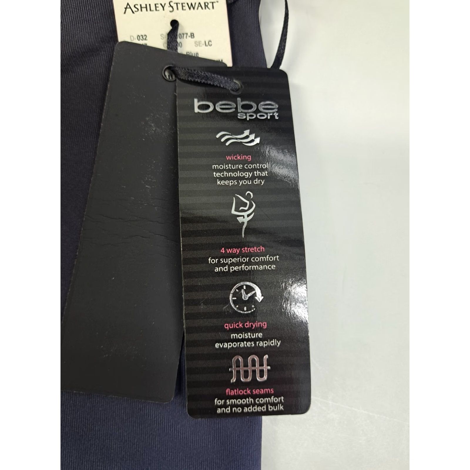Bebe Bebe Womens Sport Leggings Cropped 2XL Blue Bebe Print Moisture Wicking Stretch Pull On Activewear Womens Size 40" / US 18 - 6 Thumbnail