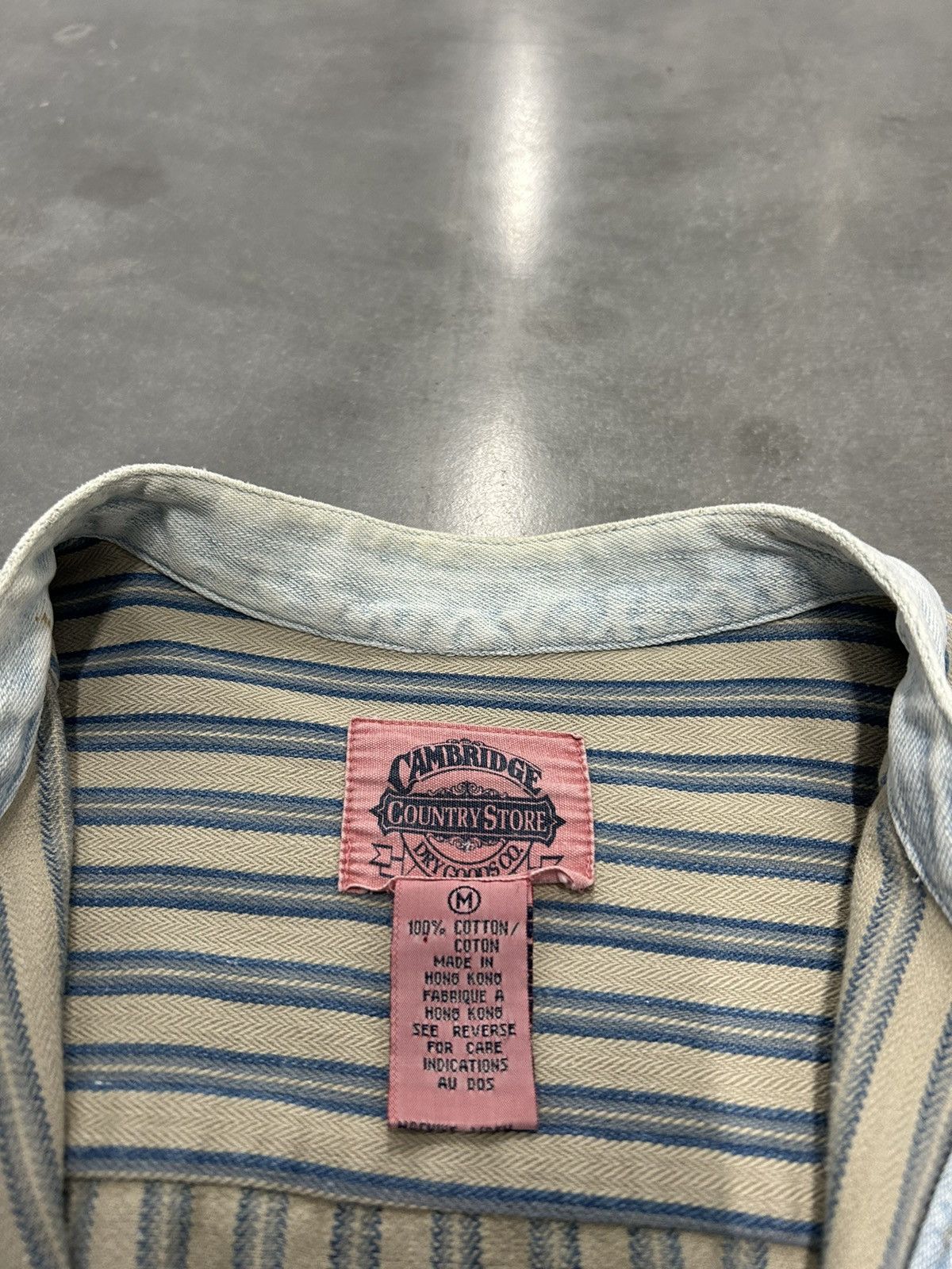 Vintage Vintage Blue and cream striped cotton button-up shirt Size US M / EU 48-50 / 2 - 2 Thumbnail