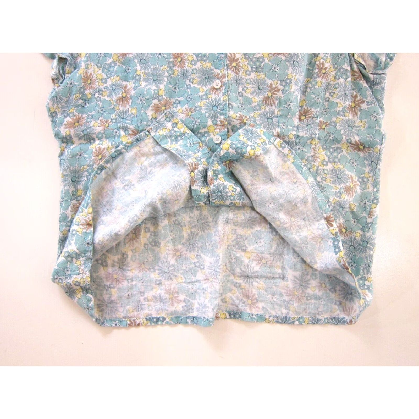 Liz Claiborne Liz Claiborne Blouse Shirt 10 Womens Short Sleeve Green Floral 100% Linen Button Down Size L / US 10 / IT 46 - 7 Thumbnail