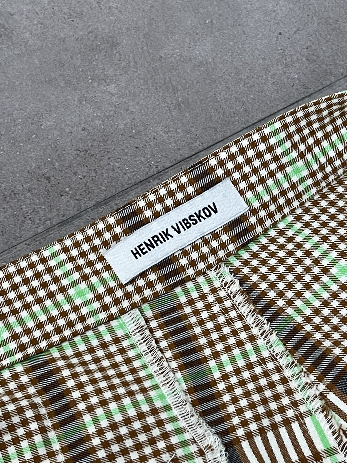 Henrik Vibskov !DS! FW22 Henrik Vibskov Easy Check Casual Pants Size US 32 / EU 48 - 22 Thumbnail