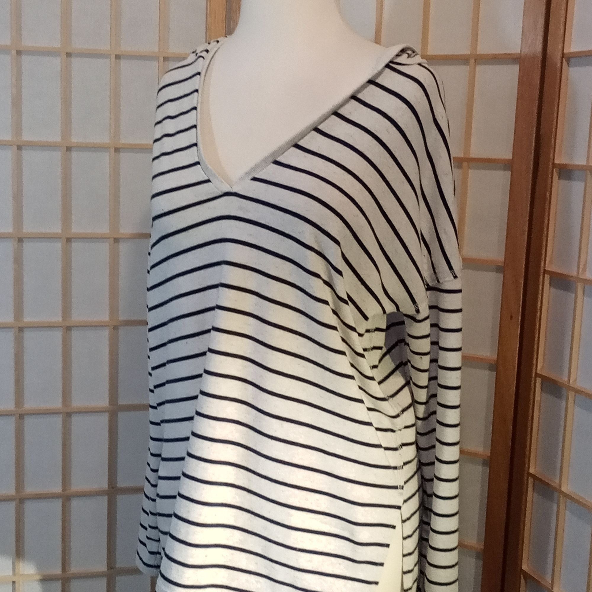 American Eagle Outfitters American Eagle Med Hooded Top Size M / US 6-8 / IT 42-44 - 12 Thumbnail