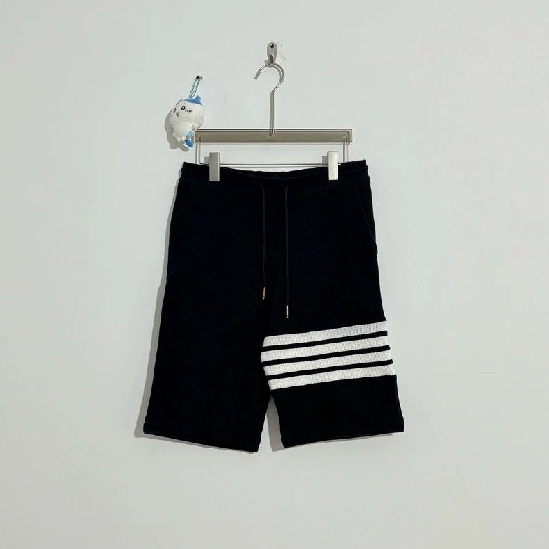 Thom Browne Thom Browne Navy Waffle Knit Shorts-dmc Size US 32 / EU 48 - 1 Thumbnail