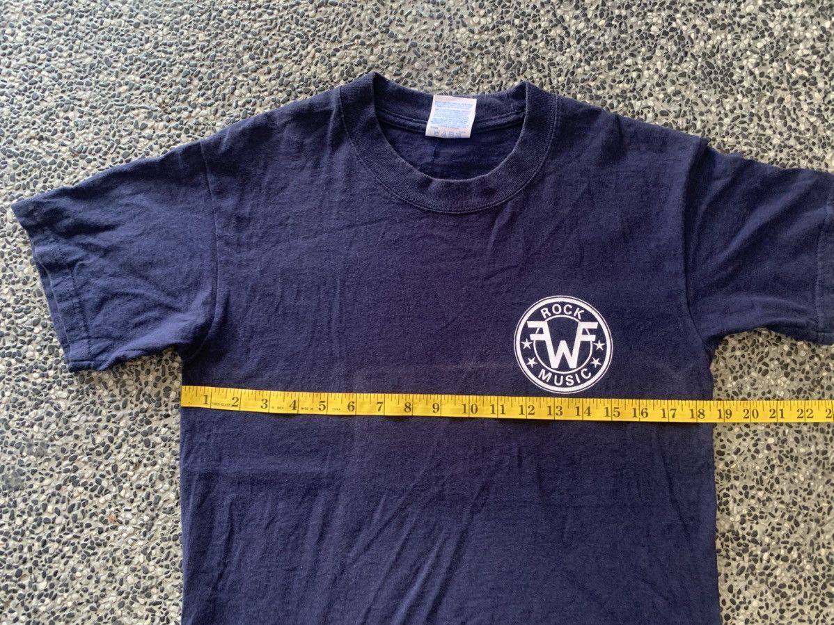 Band Tees × Vintage Vintage Weezer 22 Rock Music / American Rock Band T shirt Size US S / EU 44-46 / 1 - 9 Thumbnail
