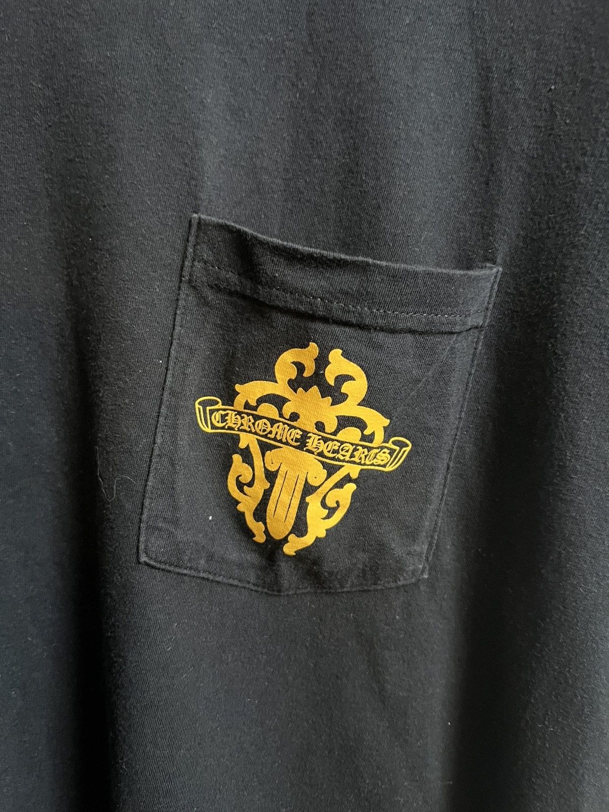 Chrome Hearts 2010s Chrome Hearts Yellow Dagger Scripts Tee (L) Size US L / EU 52-54 / 3 - 4 Thumbnail