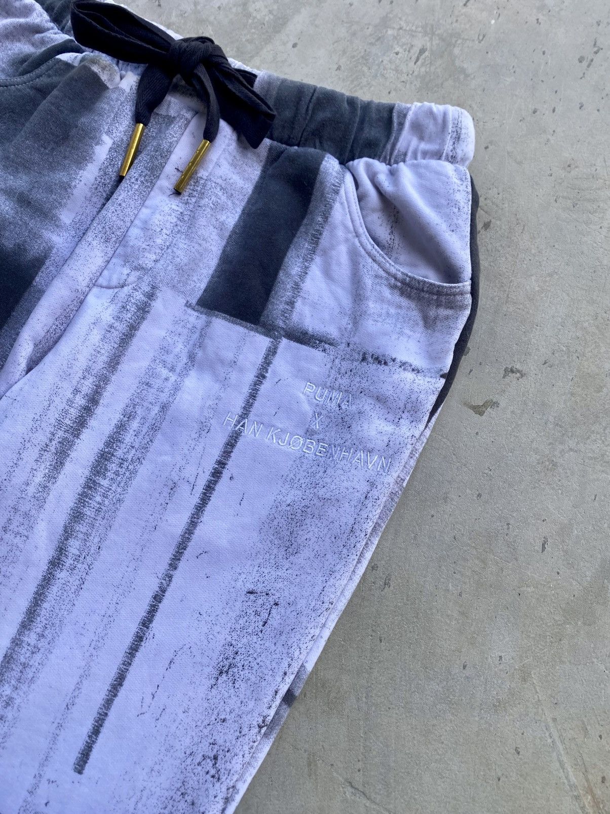 Puma Puma x Han Kjøbenhavn Sweatpants (Like New) Size US 28 / EU 44 - 5 Thumbnail