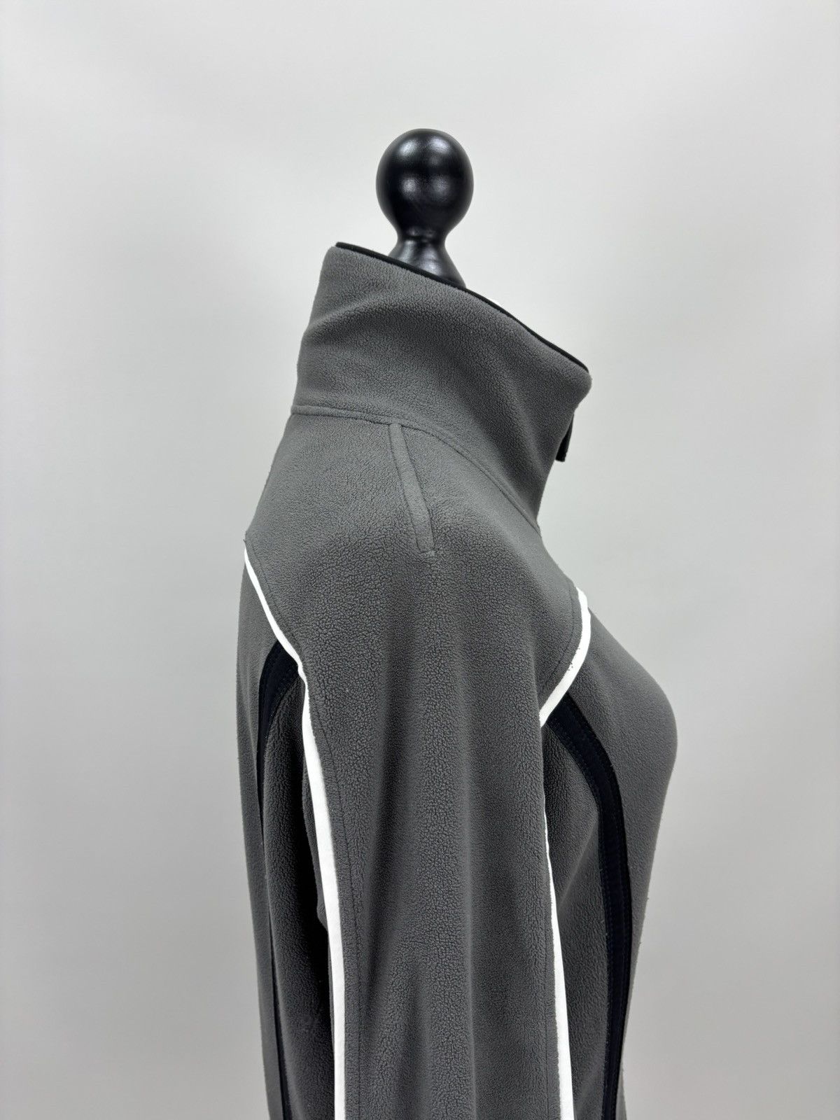 Frauenschuh Womens fleece jacket Frauenschuh Size 2 Color Gray Size S / US 4 / IT 40 - 6 Thumbnail