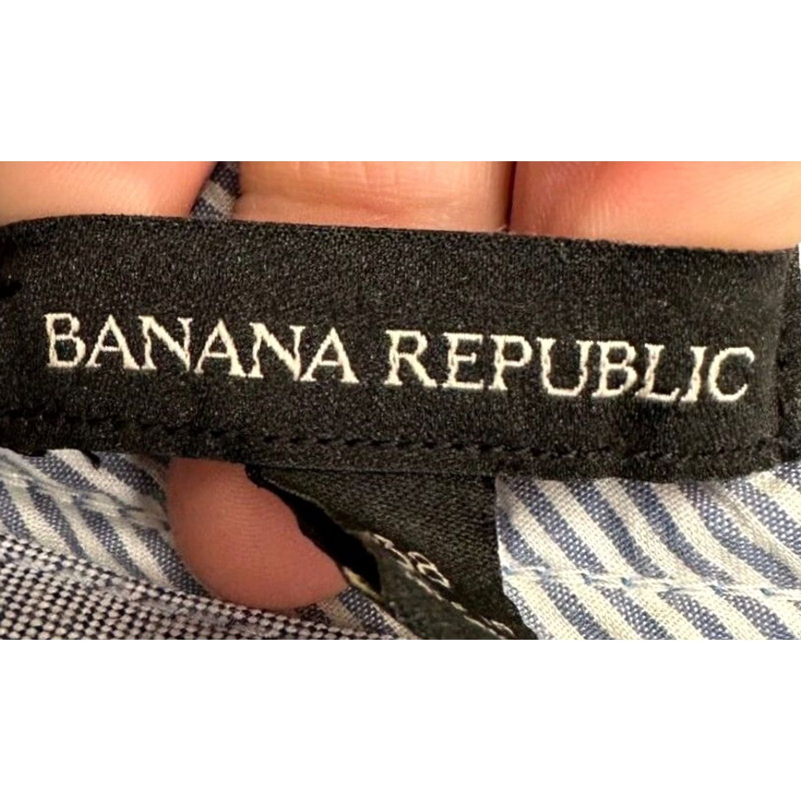 Banana Republic Banana Republic Shorts Men 38 Blue White Pincheck Khakis 100% Cotton Flat Front Casual Size US 38 / EU 54 - 5 Thumbnail