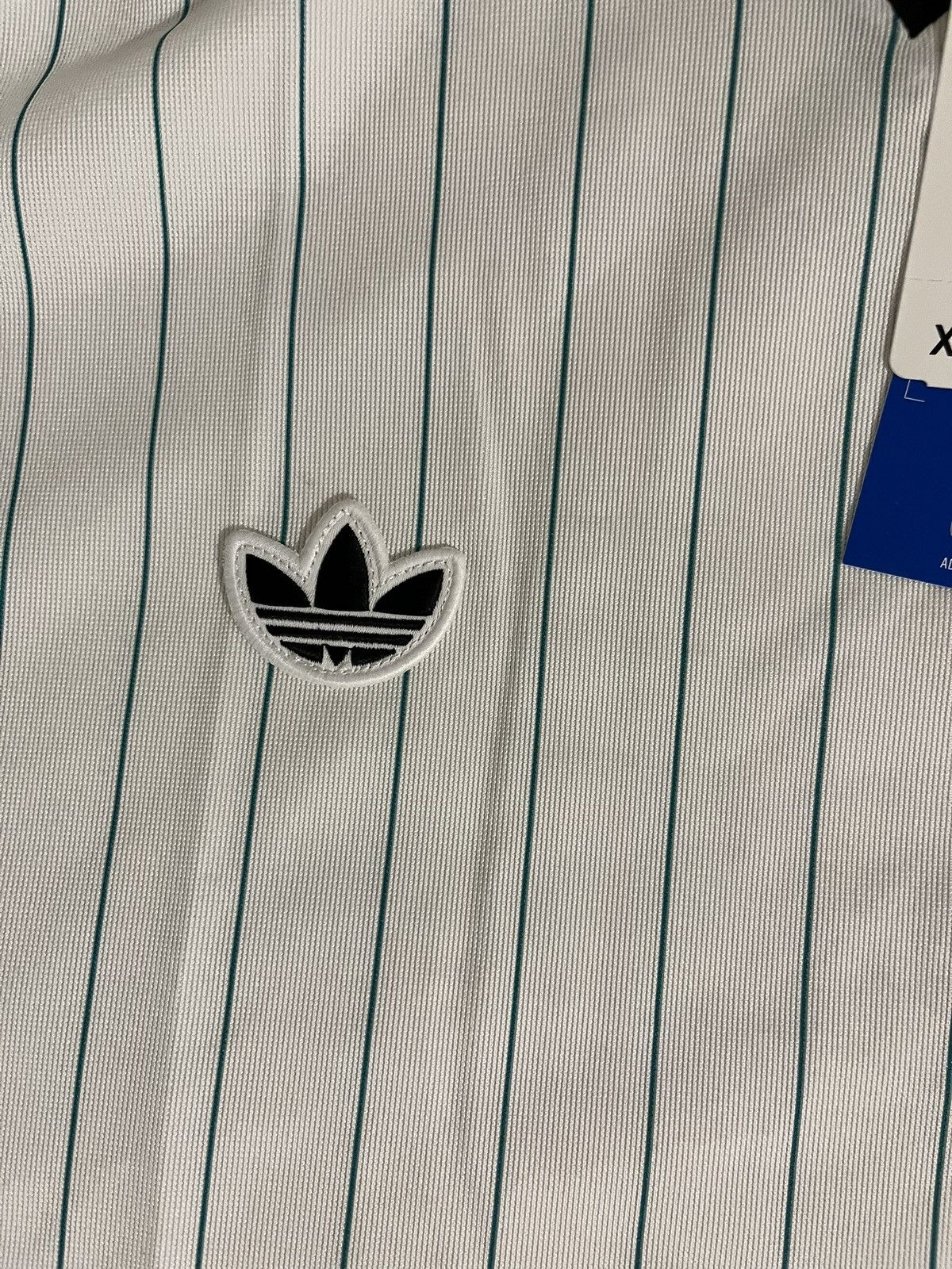 Adidas NWT Adidas LIVERPOOL FC TERRACE ICONS JERSEY Men’s Sz XL Size US XL / EU 56 / 4 - 4 Thumbnail