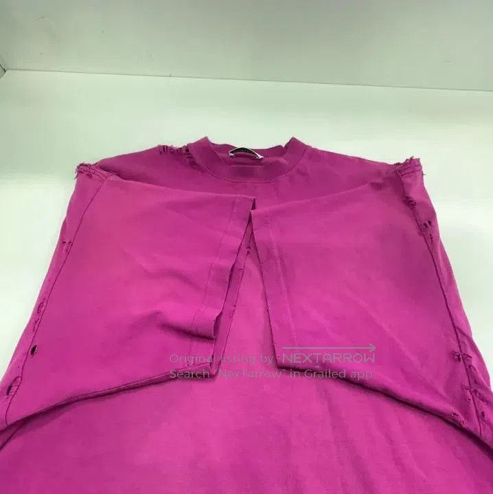 Balenciaga Balenciaga Repaired Logo Distressed T. Size US M / EU 48-50 / 2 - 3 Thumbnail