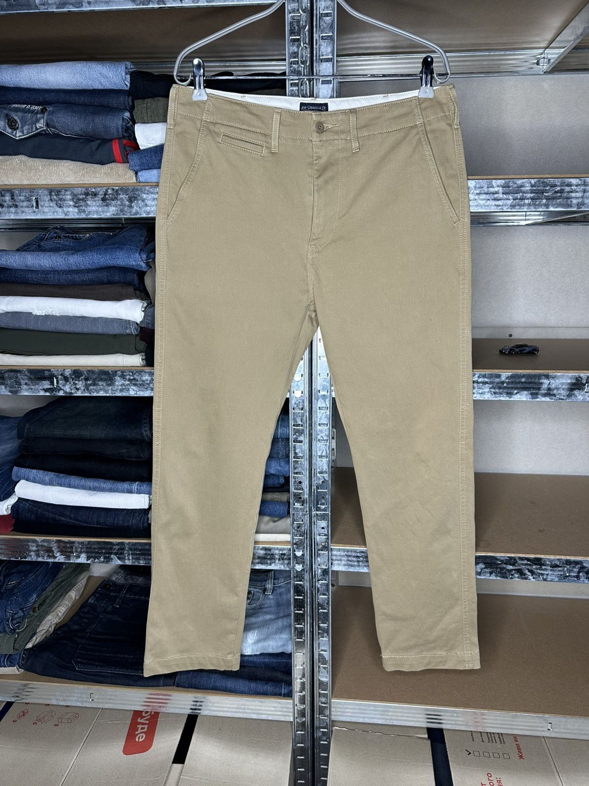Levi's Levi’s Premium Chino Pants Size W30 L30 Size US 30 / EU 46 - 1 Thumbnail