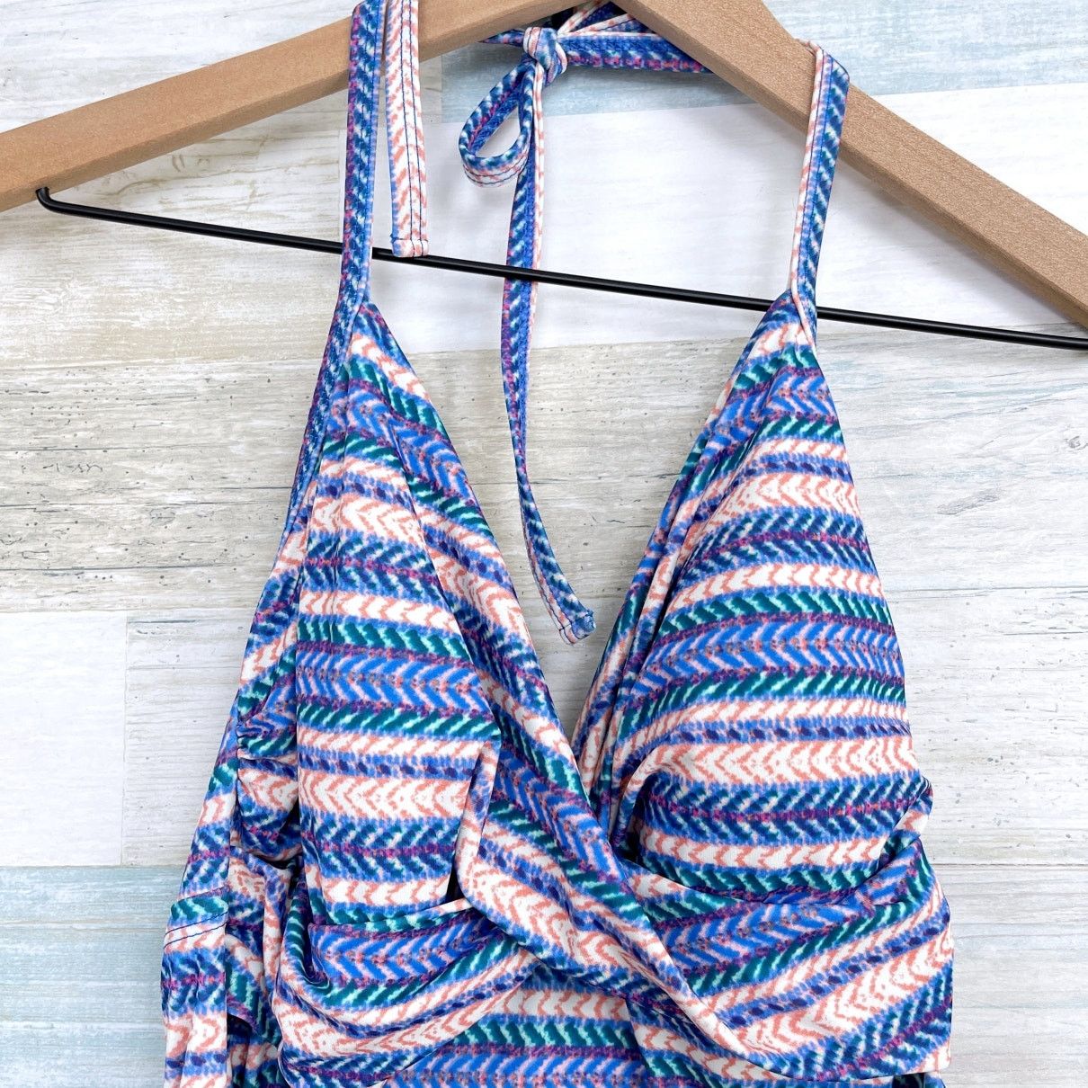 Other Liz Lange Maternity Striped Tankini Swim Top Blue Womens S Size S / US 4 / IT 40 - 2 Thumbnail