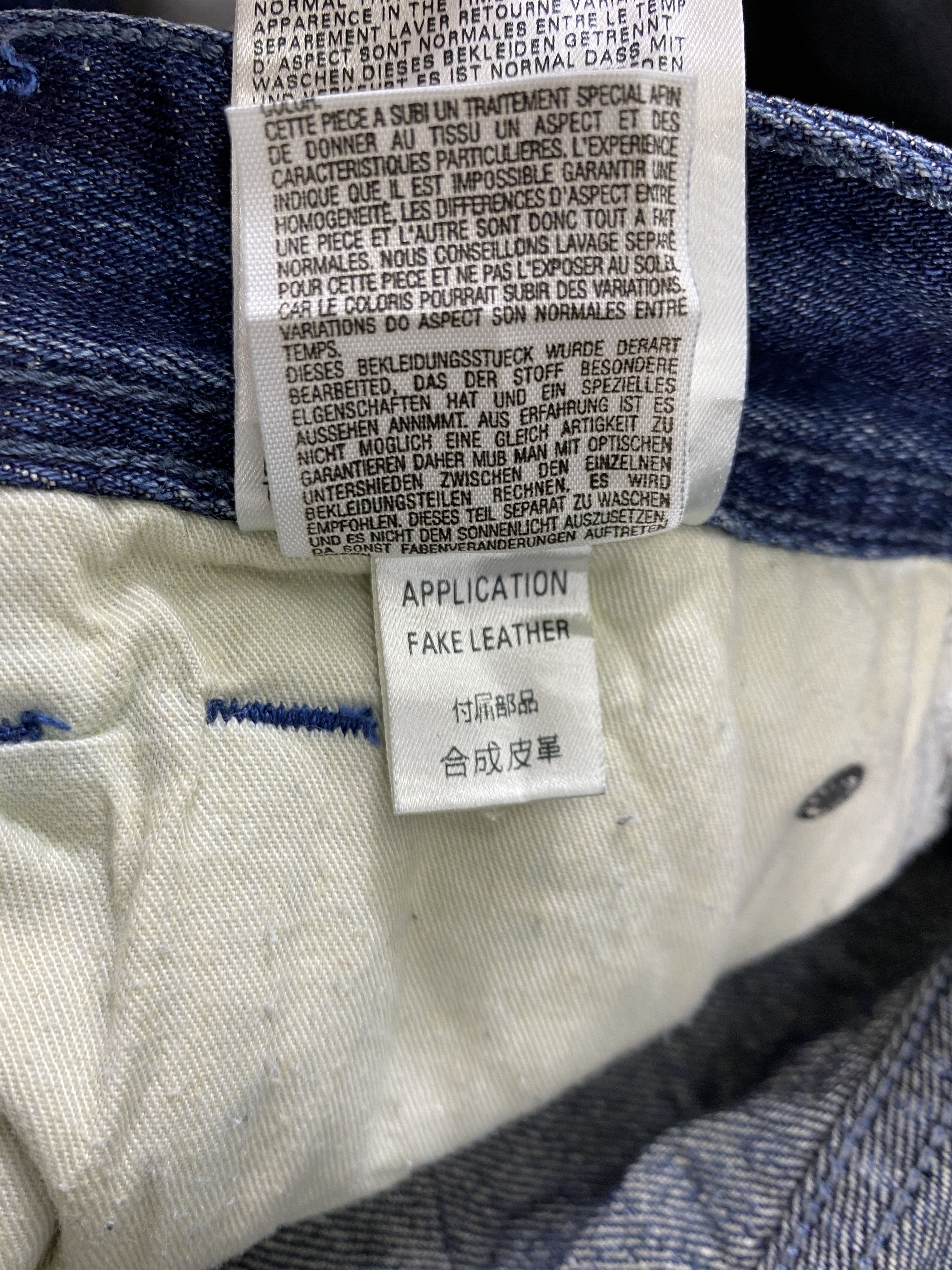 Diesel Vintage Diesel Distressed Blue Jeans 31x32- JN3814 Size US 31 - 12 Thumbnail