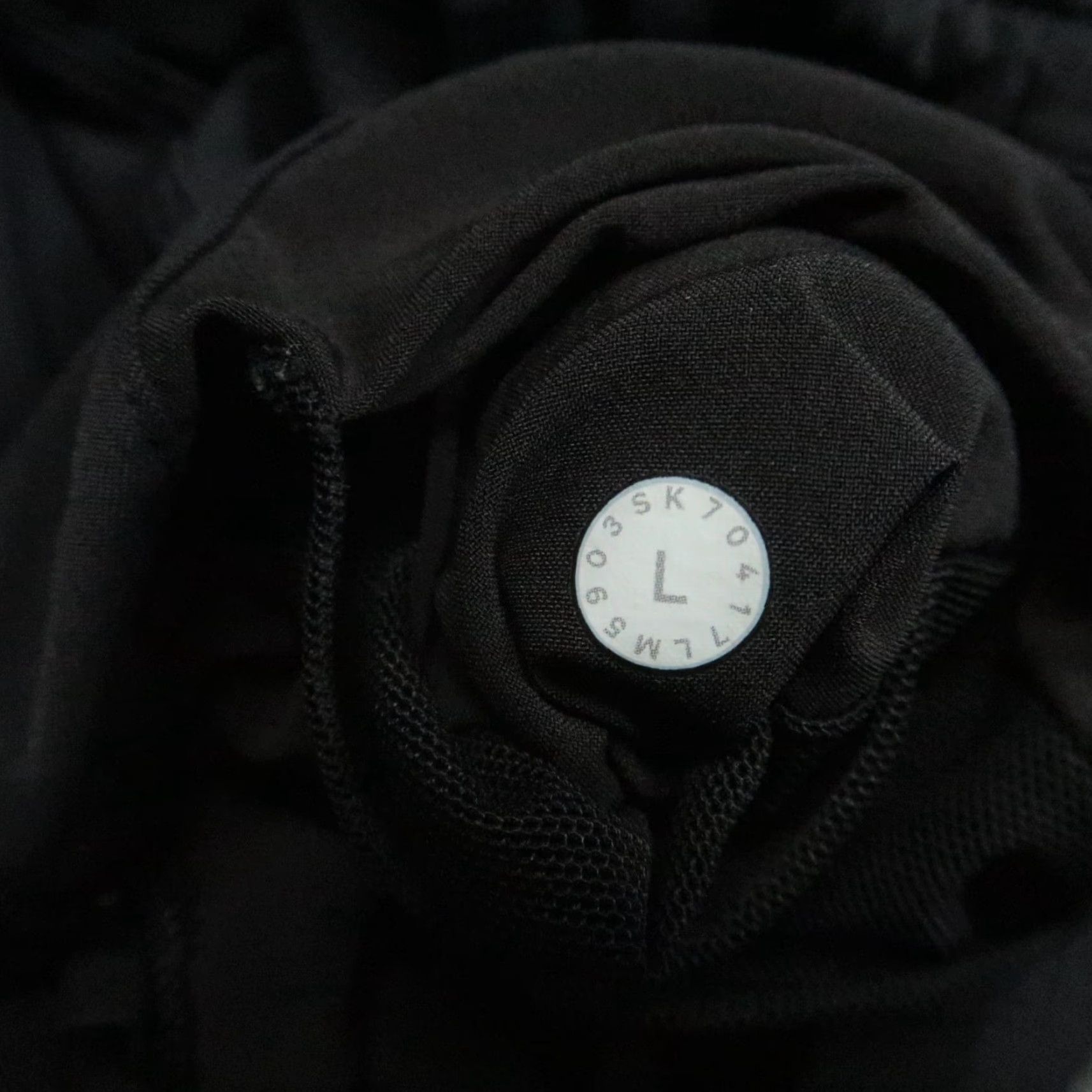 Lululemon Lululemon Pants Men L Black Gray Lightweight Athleisure Track Pants Athletic Size US 33 - 5 Thumbnail
