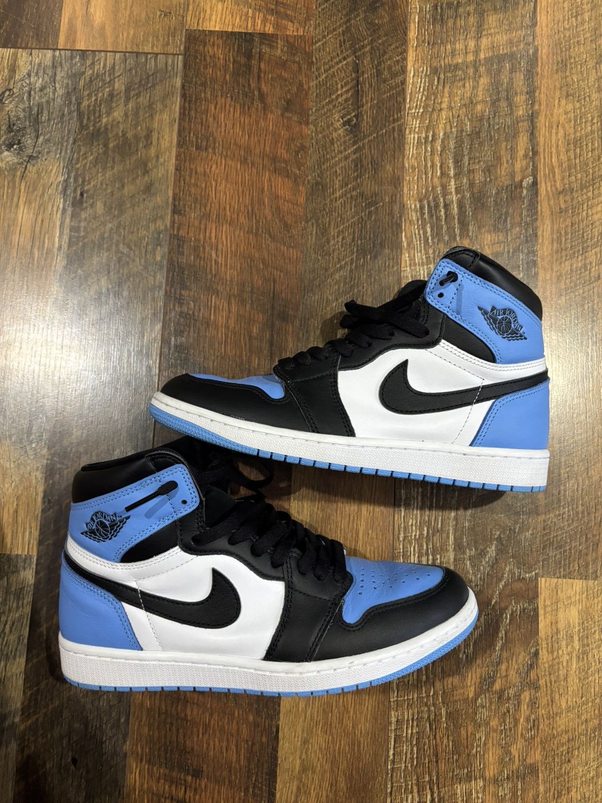 Jordan Brand Air jordan 1 UNC blue sneaker Size US 8.5 / EU 41-42 - 3 Thumbnail