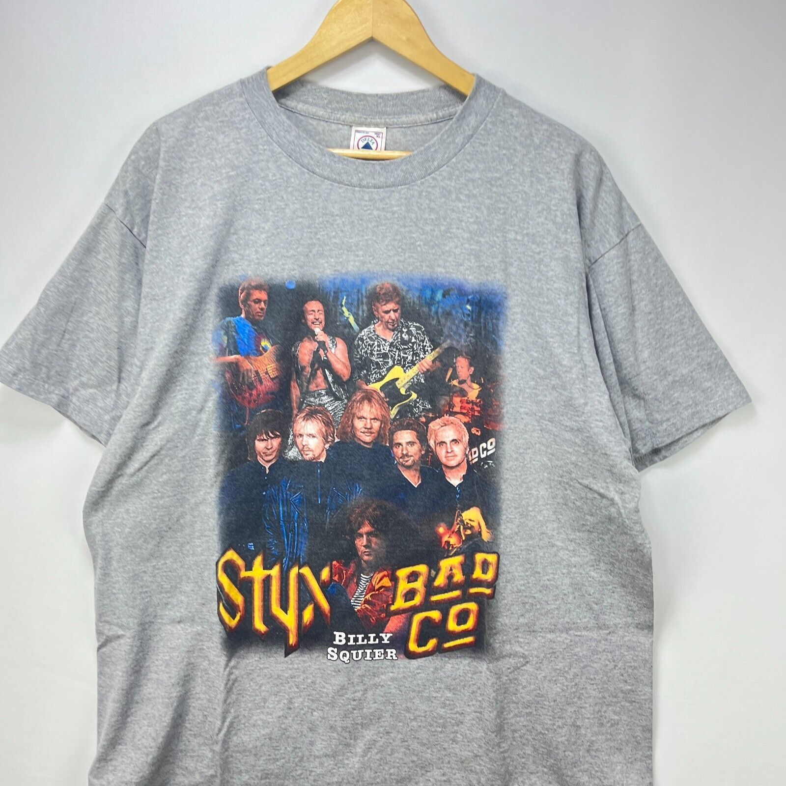 Tommy Bahama × Vintage Vintage 2001 Styx BadCompany Billy Squier Concert Graphic XL Size US XL / EU 56 / 4 - 2 Thumbnail