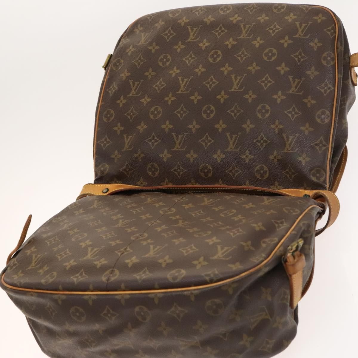 Louis Vuitton LOUIS VUITTON Monogram Saumur 35 Shoulder Bag M42254 Size ONE SIZE - 15 Thumbnail