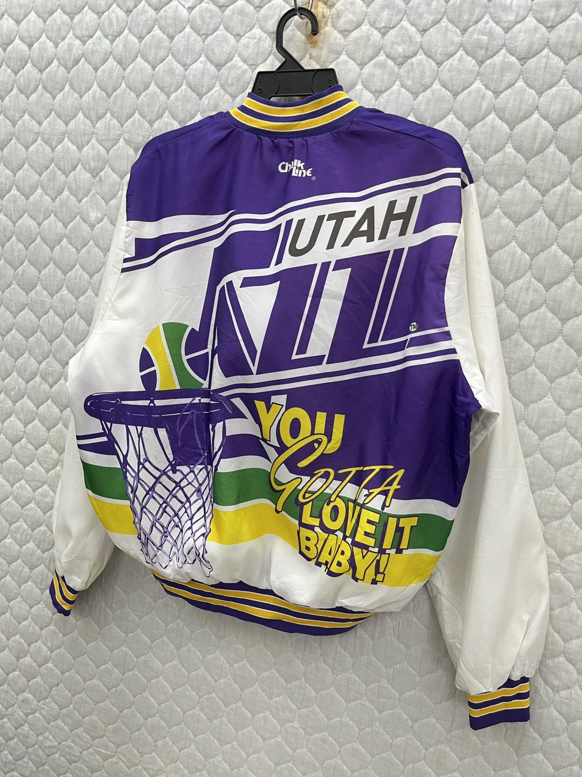 Chalk Line 🔥🔥🔥STEALS VTG CHALK LINE NBA UTAH JAZZ LIGHT JACKET Size US L / EU 52-54 / 3 - 3 Thumbnail