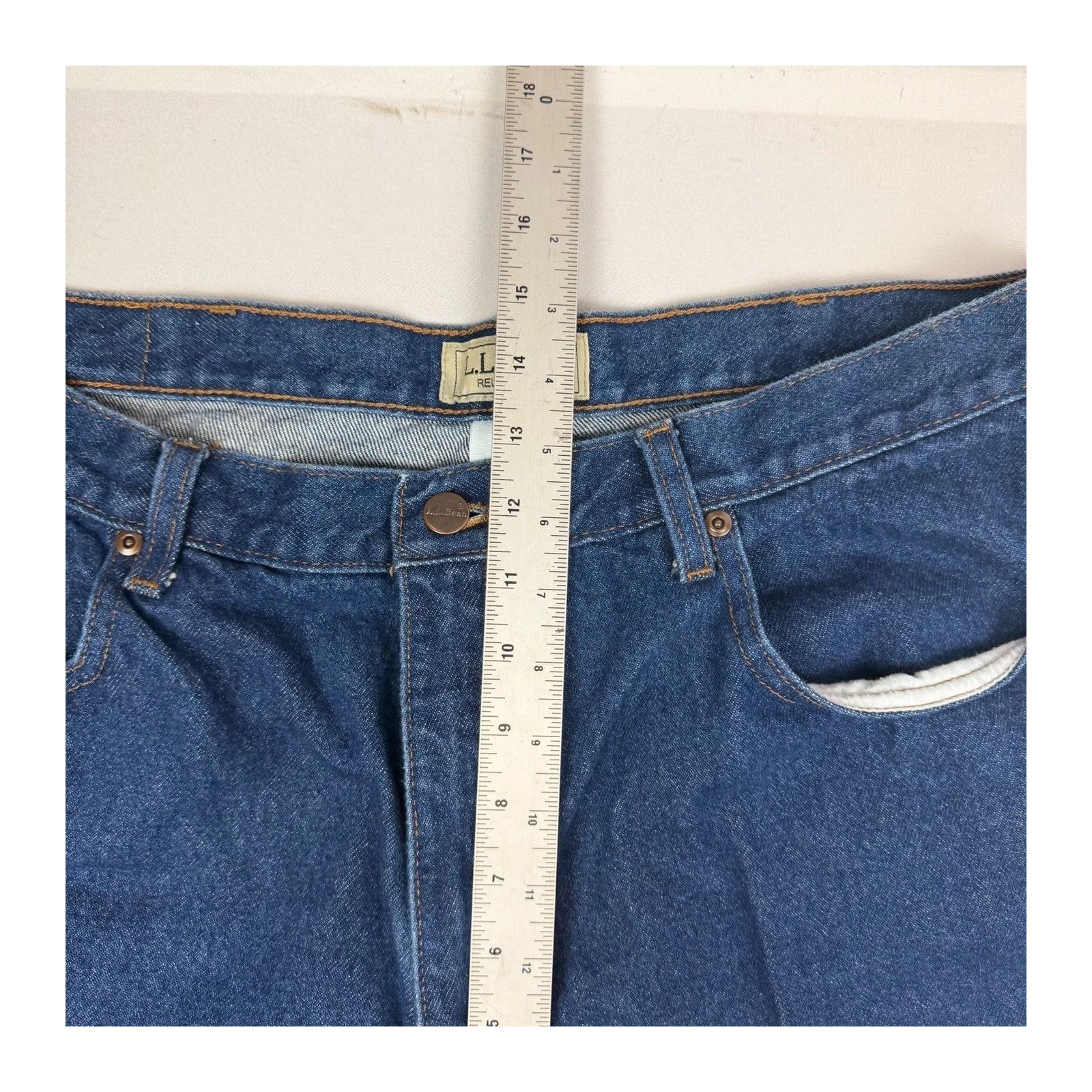 L.L. Bean L.L. Bean Blue Jeans Straight Leg Denim Classic Casual Mens Size US 38 / EU 54 - 3 Thumbnail