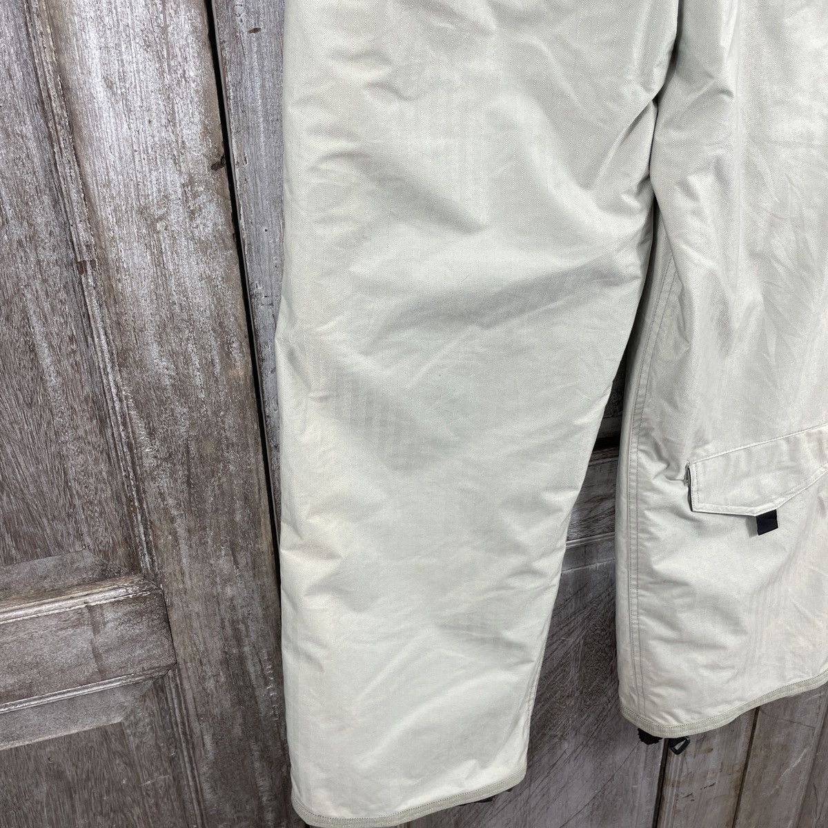 Nike × Nike ACG Vintage Nike ACG Pants Snow Ski Rain Small Relaxed Fit Size 30" / US 8 / IT 44 - 4 Thumbnail