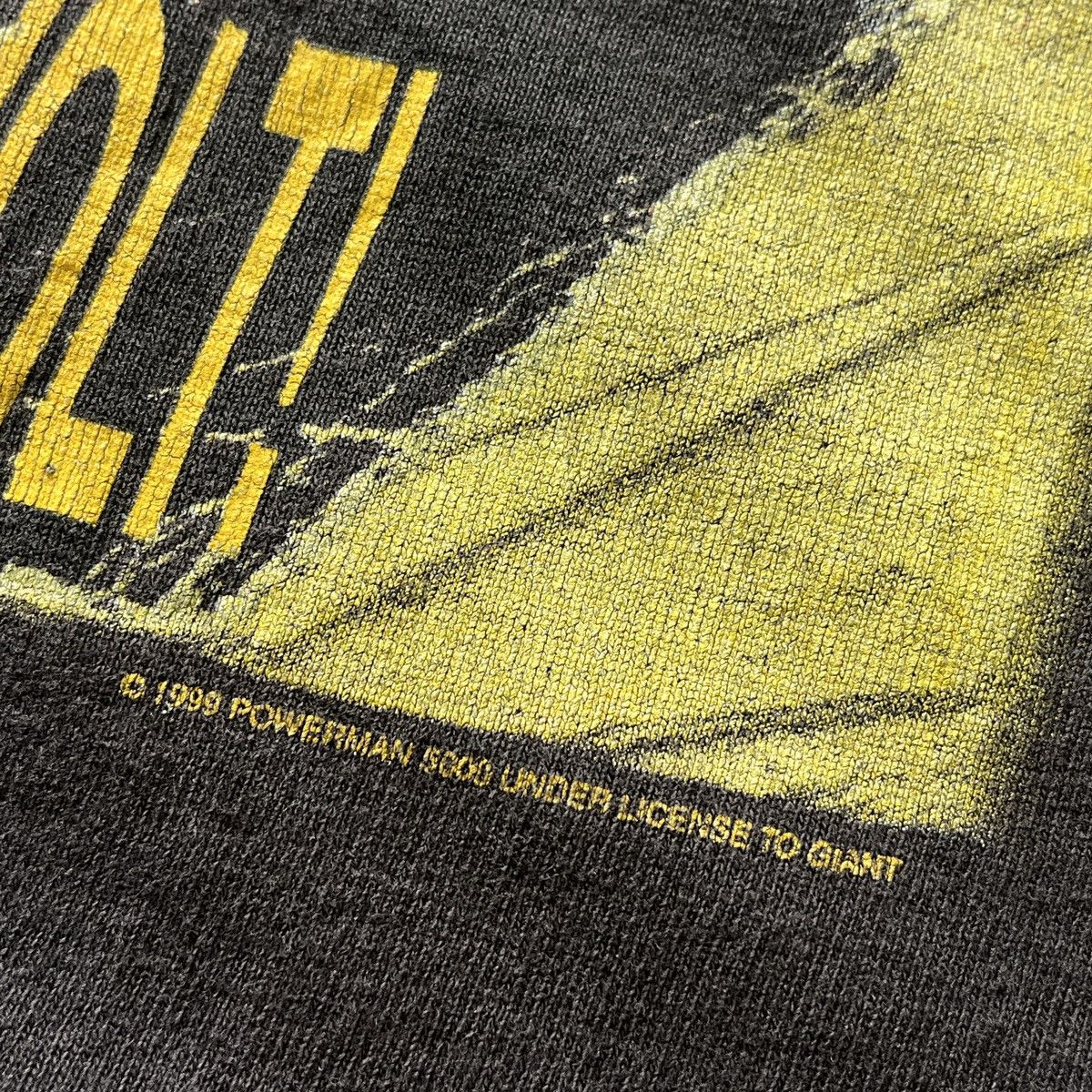 Band Tees × Vintage Distressed Faded Black Powerman 5000 TShirt Copyright 1999 Size US M / EU 48-50 / 2 - 15 Thumbnail